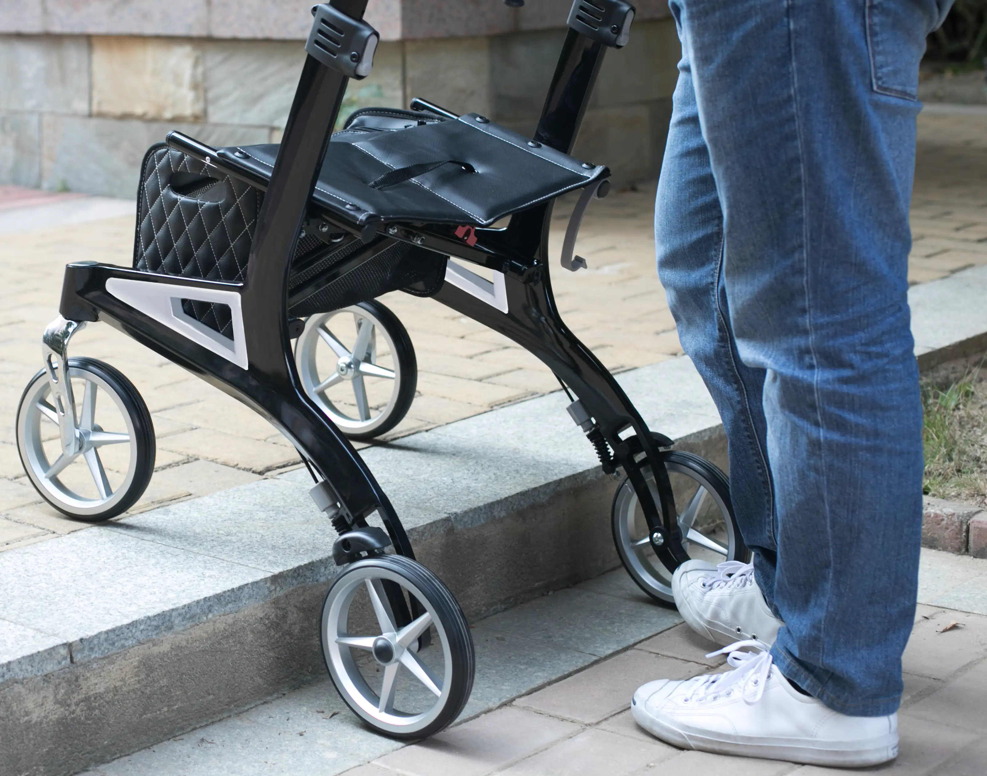 Primaster Alu Rollator faltbar Primaster Alu Rollator faltbar