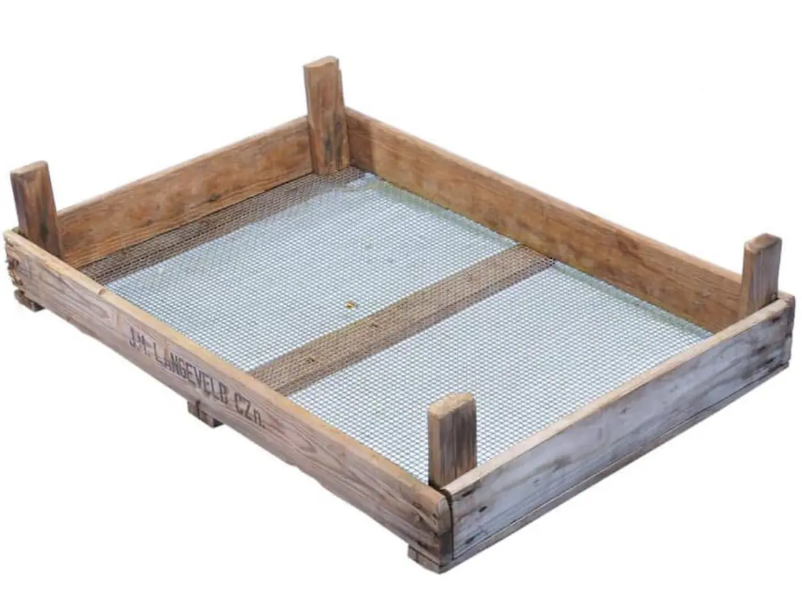 Flamingo Blumenzwiebelkiste Vintage Holz mit Metallgitterboden 70 x 50 x 13 cm braun Flamingo Blumenzwiebelkiste Vintage Holz mit Metallgitterboden 70 x 50 x 13 cm braun