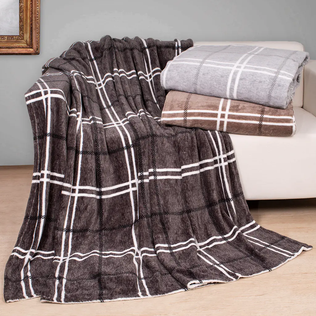 Fleecedecke Coral Karo XXL 220 x 240 cm 3-fach sortiert Fleecedecke Coral Karo XXL 220 x 240 cm 3-fach sortiert