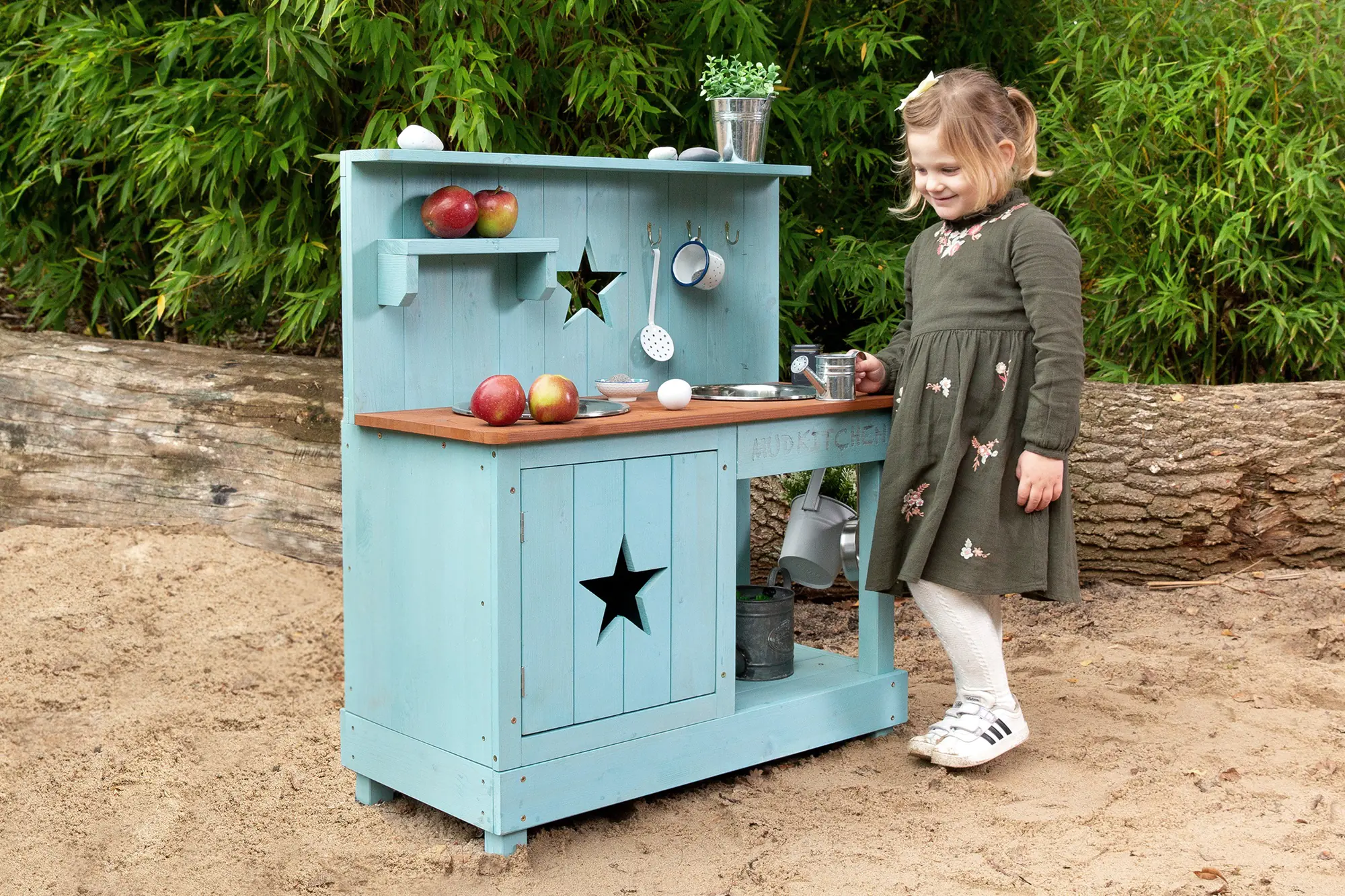 Muddy Buddy Matschküche Adventurer Star 80 x 40 x 90 cm Muddy Buddy Matschküche Adventurer Star 80 x 40 x 90 cm