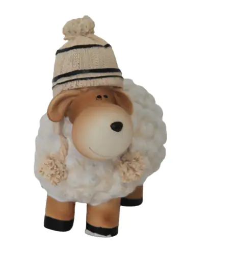 Dekofigur Schaf mit Bommelmütze weiß 19,5 x 10,5 x 18 cm Dekofigur Schaf mit Bommelmütze weiß 19,5 x 10,5 x 18 cm