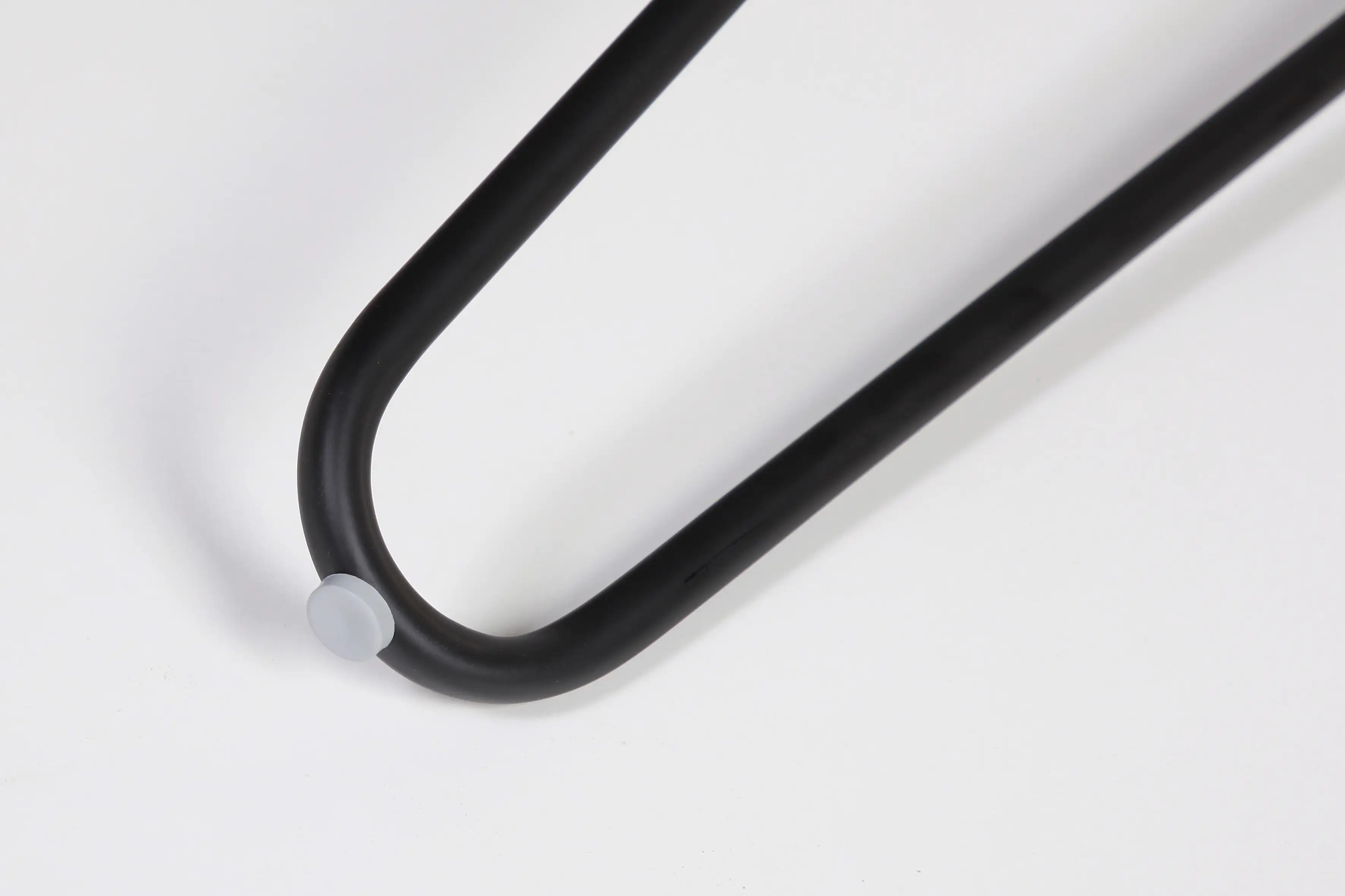 Dieda Tischbein Hairpin schwarz Maße (L x B x H): 710 x 255 x 59 mm