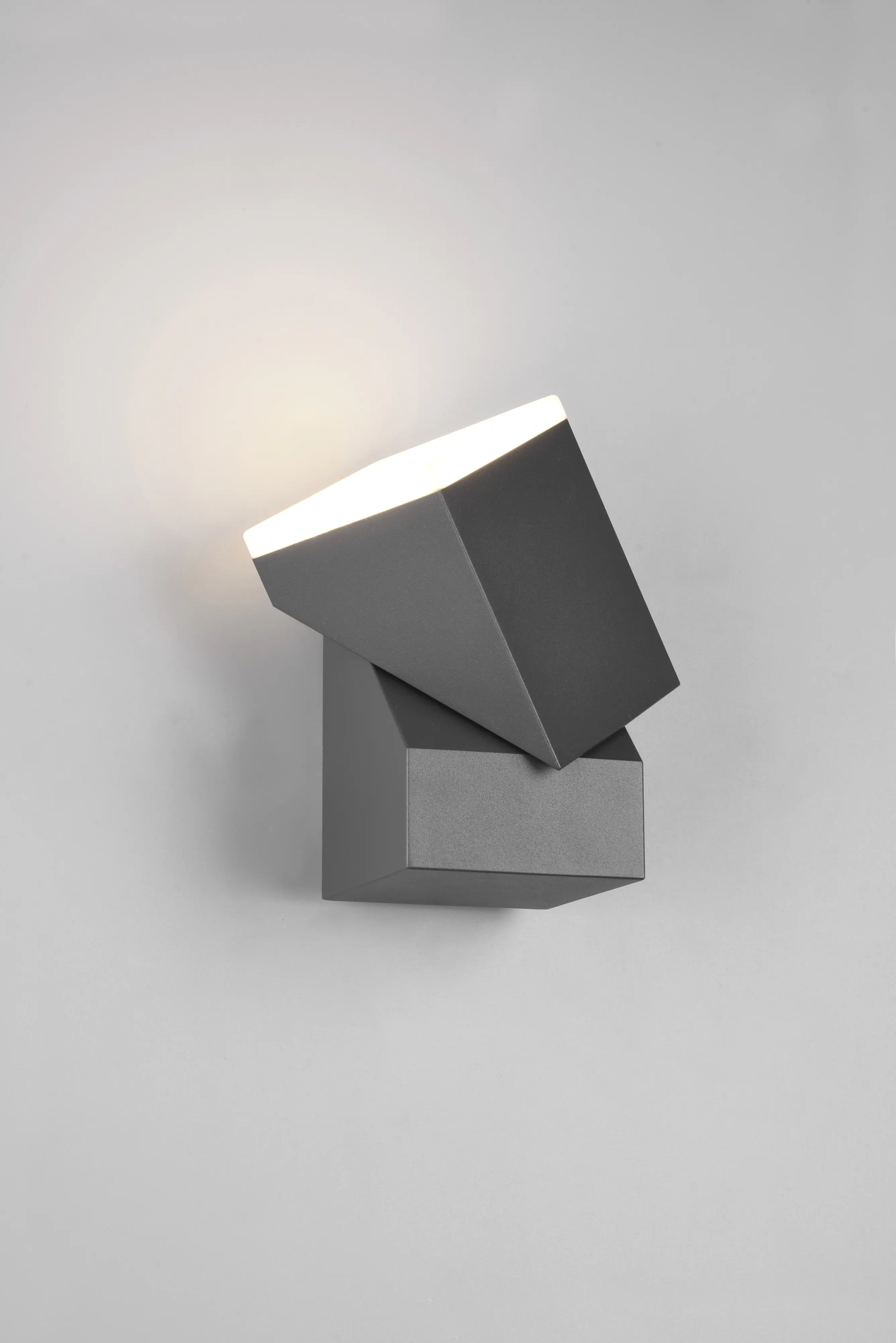 Trio LED Wandleuchte Avon innen/außen anthrazit schwenkbar 7W warmweiß Trio LED Wandleuchte Avon innen/außen anthrazit schwenkbar 7W warmweiß