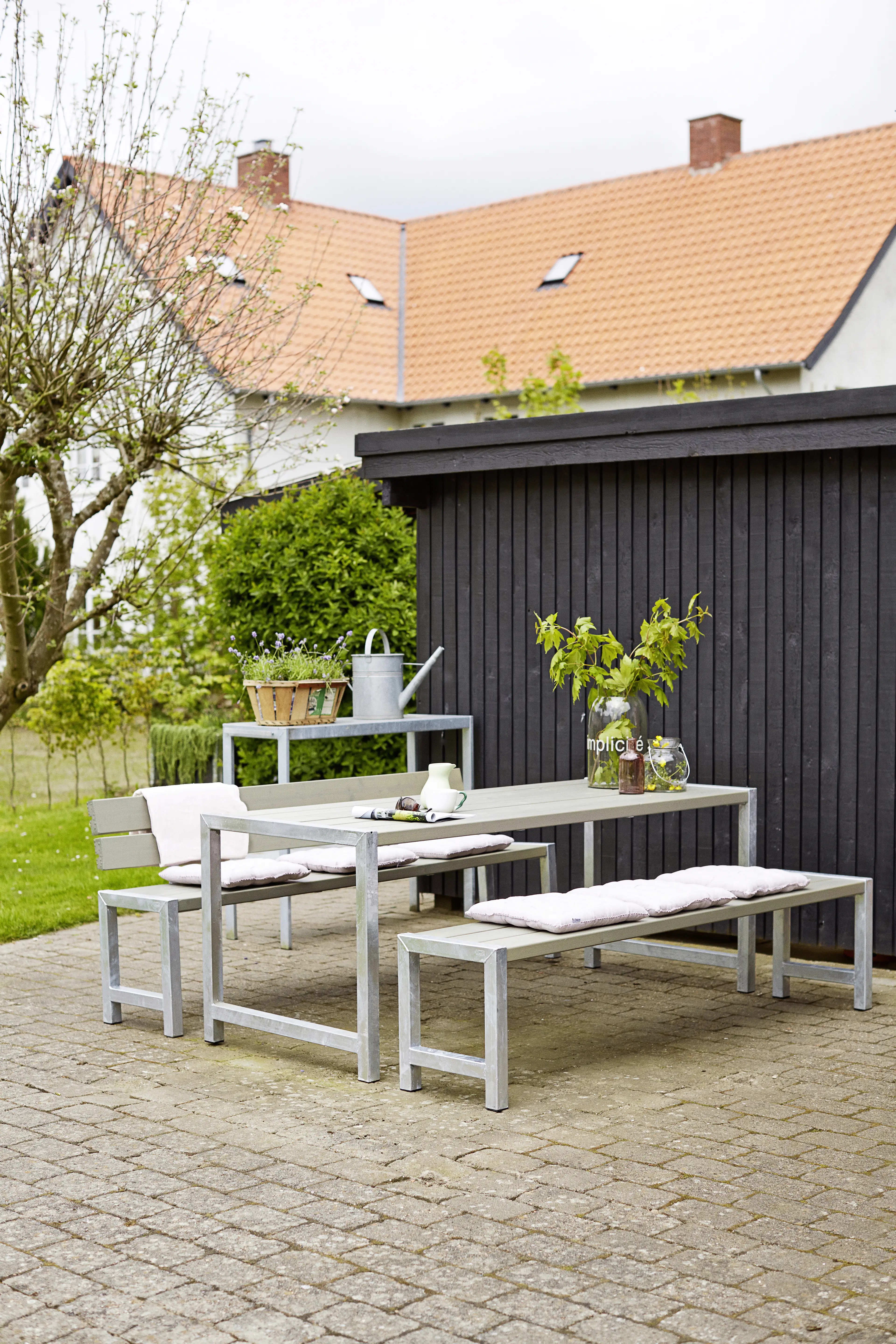 Plus Plankenbank 176 x 38 x 44 cm graubraun