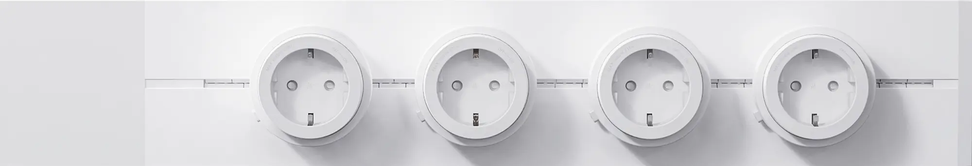 Schwaiger Modulare Stromleiste 50 cm max. 3680W weiß Schwaiger Modulare Stromleiste 50 cm max. 3680W weiß