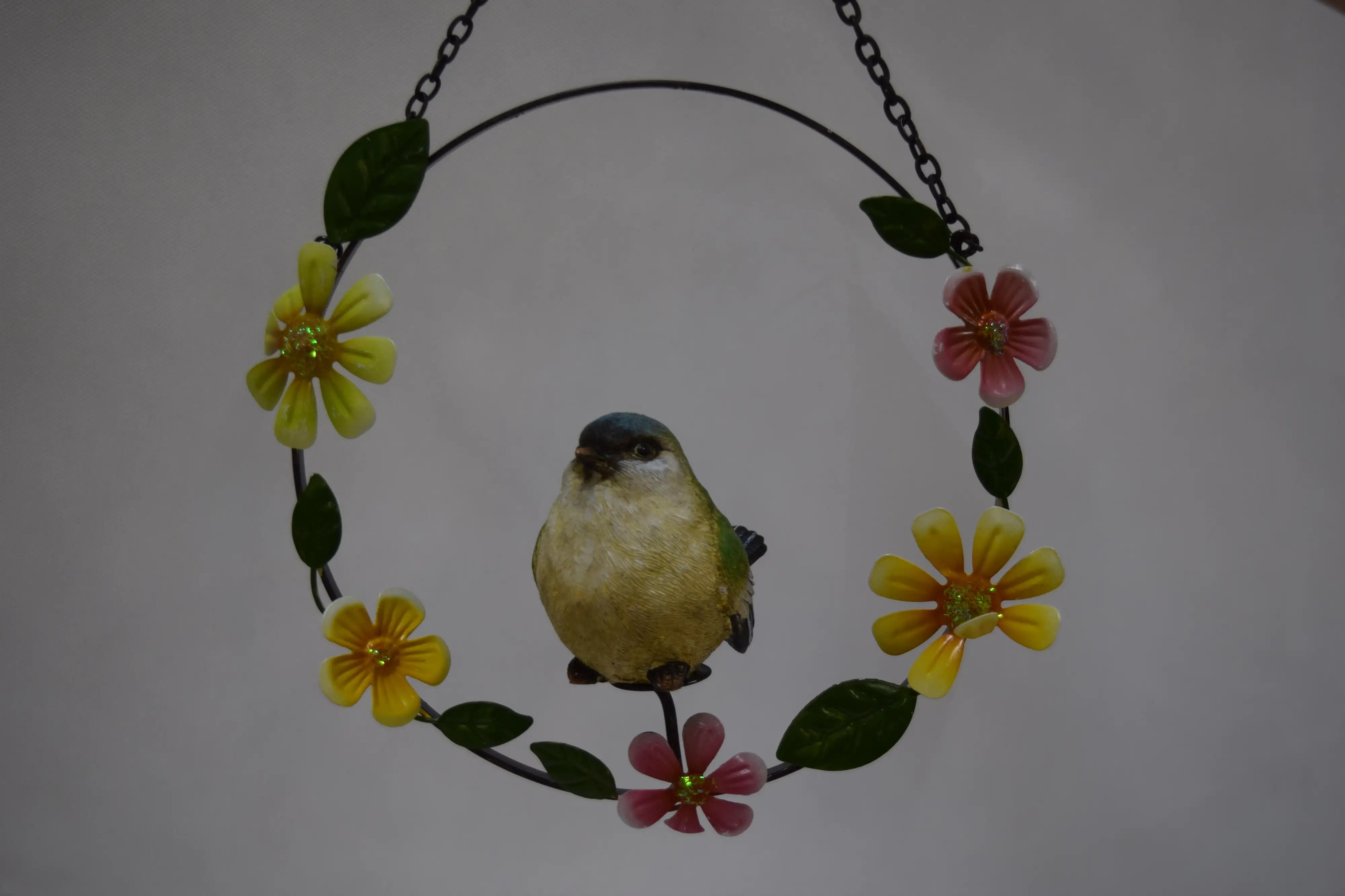 TrendLine Deko Hänger Vogel Metall Ø 40 cm grün rot gelb