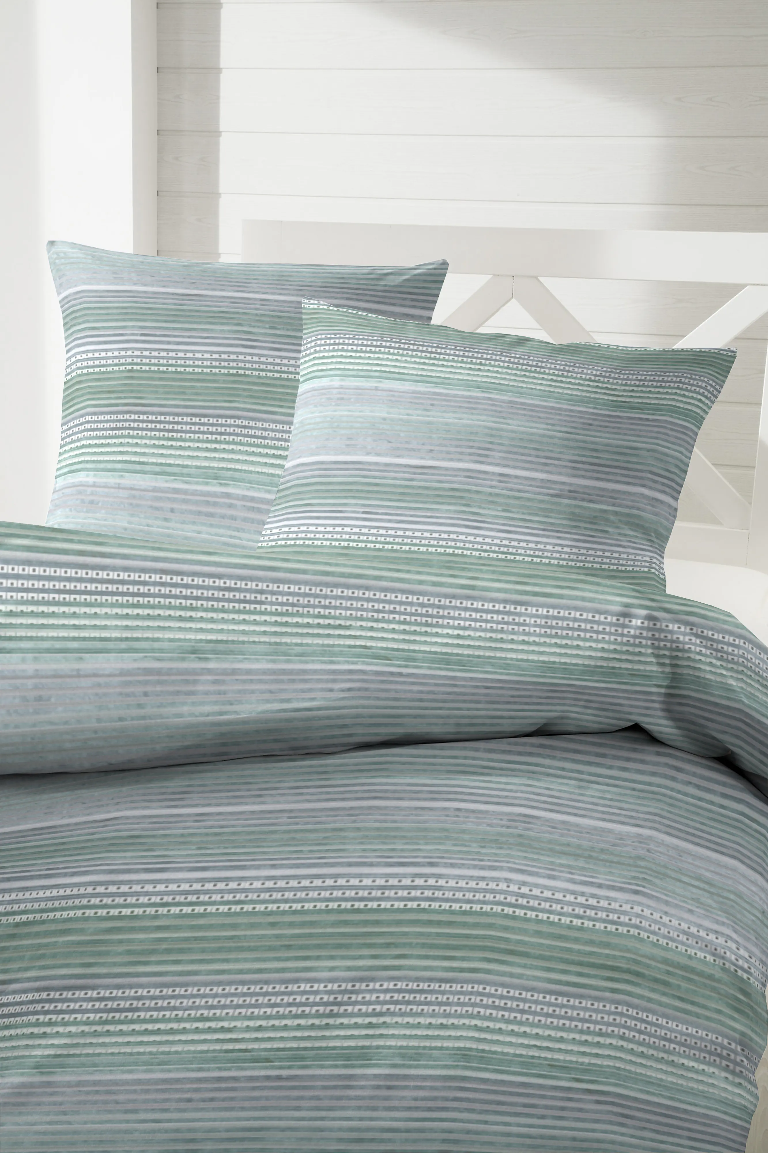 Mikrofaser Bettwäsche gestreift 135 x 200 cm grün/grau