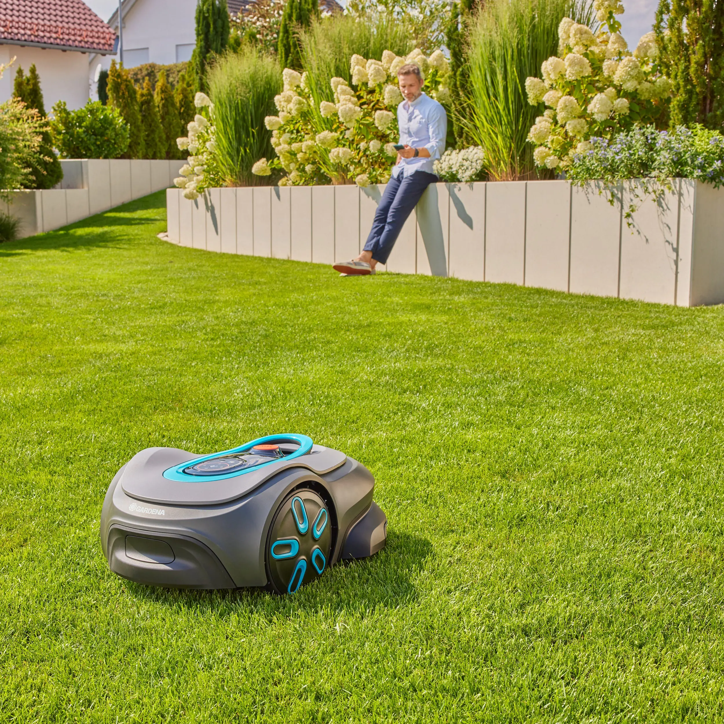 Gardena Mähroboter smart SILENO max 800 m² Gardena Mähroboter smart SILENO max 800 m²
