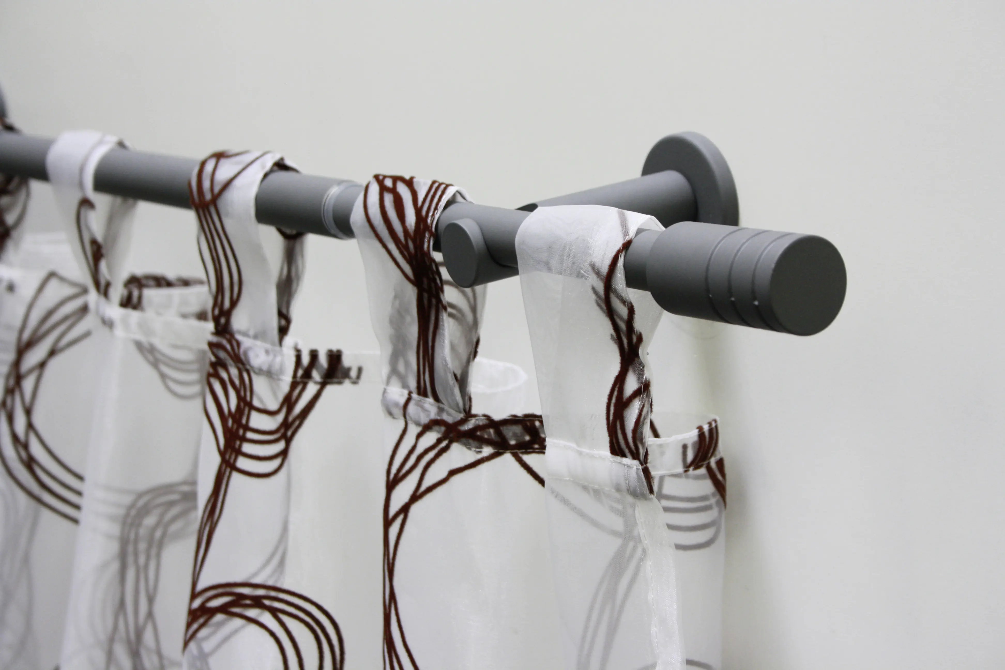 Gardinia Gardinenstangen-Set Elba Zylinder 1-Lauf Ø 16-19 mm Steingrau 120 cm - 210 cm Gardinia Gardinenstangen-Set Elba Zylinder 1-Lauf Ø 16-19 mm Steingrau 120 cm - 210 cm