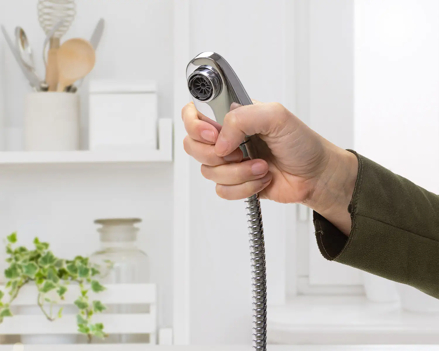 Primaster Waschtischarmatur Berlin verchromt Niederdruck mit Handbrause Primaster Waschtischarmatur Berlin verchromt Niederdruck mit Handbrause