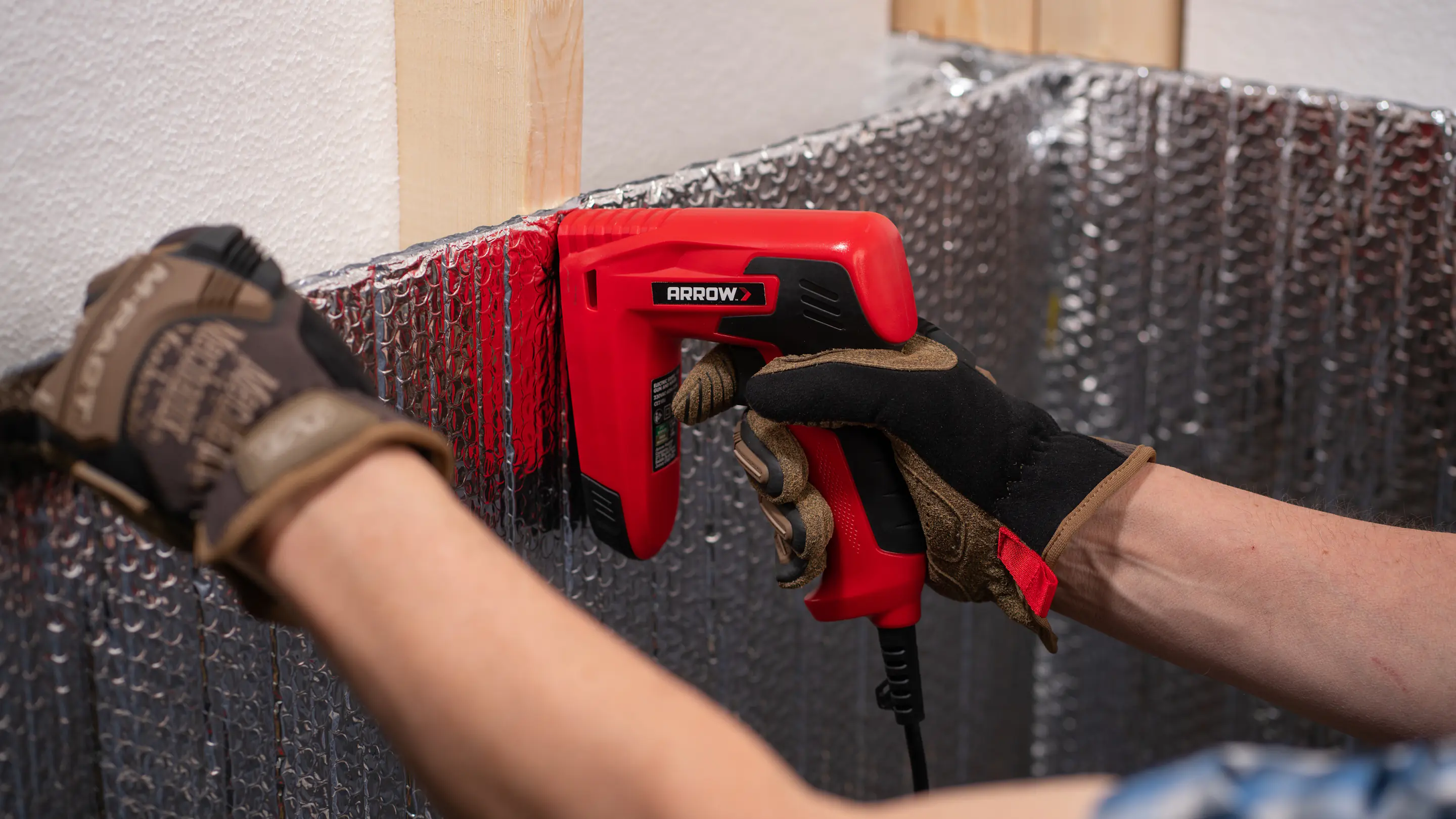 Arrow Elektro-Handtacker CE21 für Feindrahtklammern & Nägel