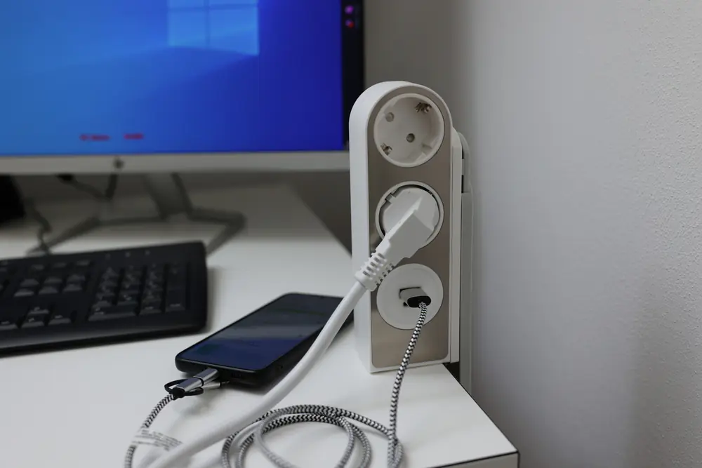 Unitec Tischsteckdose 2-fach inkl. 2x USB A/C 1,4 m