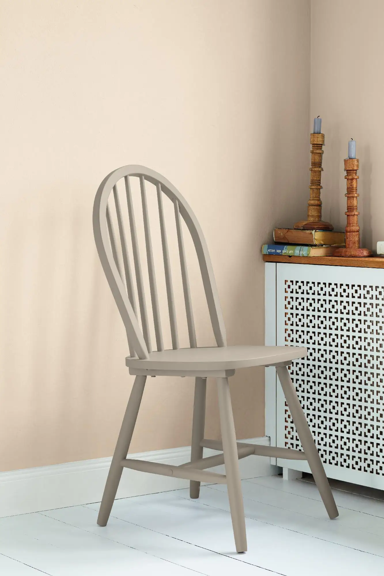 Alpina Feine Farben Sprühlack No. 07 Zauber der Wüste  sandbeige edelmatt 400 ml Alpina Feine Farben Sprühlack No. 07 Zauber der Wüste  sandbeige edelmatt 400 ml