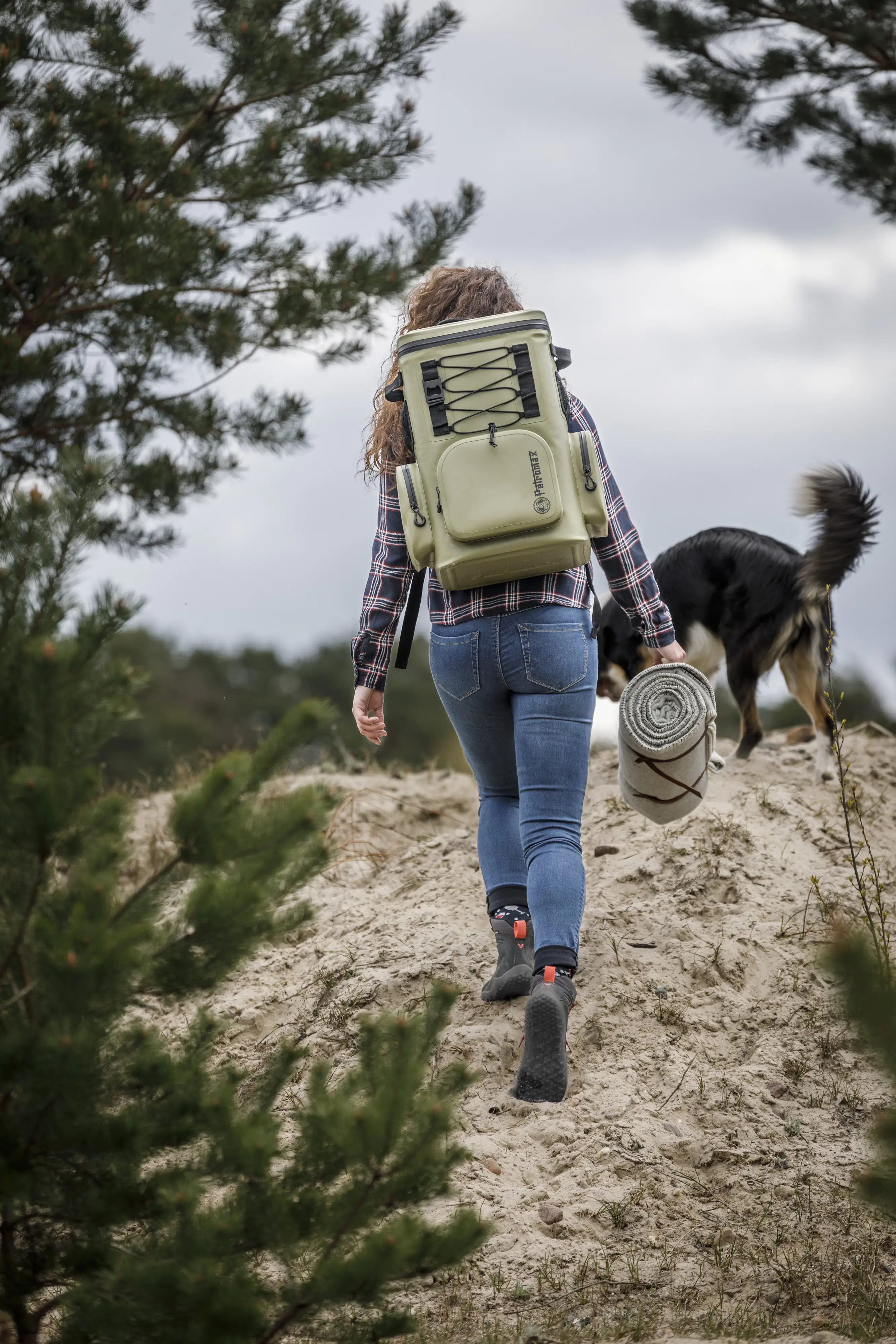 Petromax Kühlrucksack 17 Liter 51,5 x 37,5 x 32 cm oliv Petromax Kühlrucksack 17 Liter 51,5 x 37,5 x 32 cm oliv