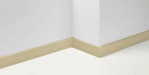 Parador Sockelleiste SL3  Eiche D051 220 x 4 x 1,6 cm Parador Sockelleiste SL3  Eiche D051 220 x 4 x 1,6 cm