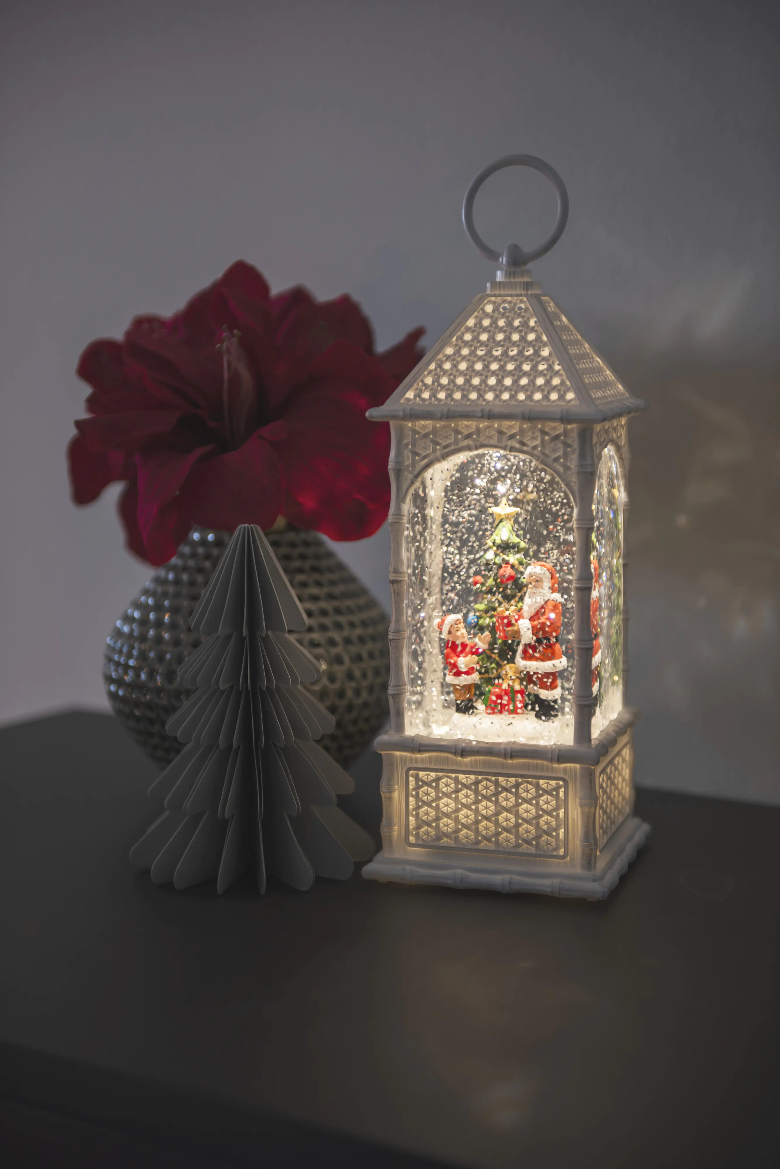 Konstsmide LED Wasserlaterne Santa am Baum Innen 1 warmweiße Diode