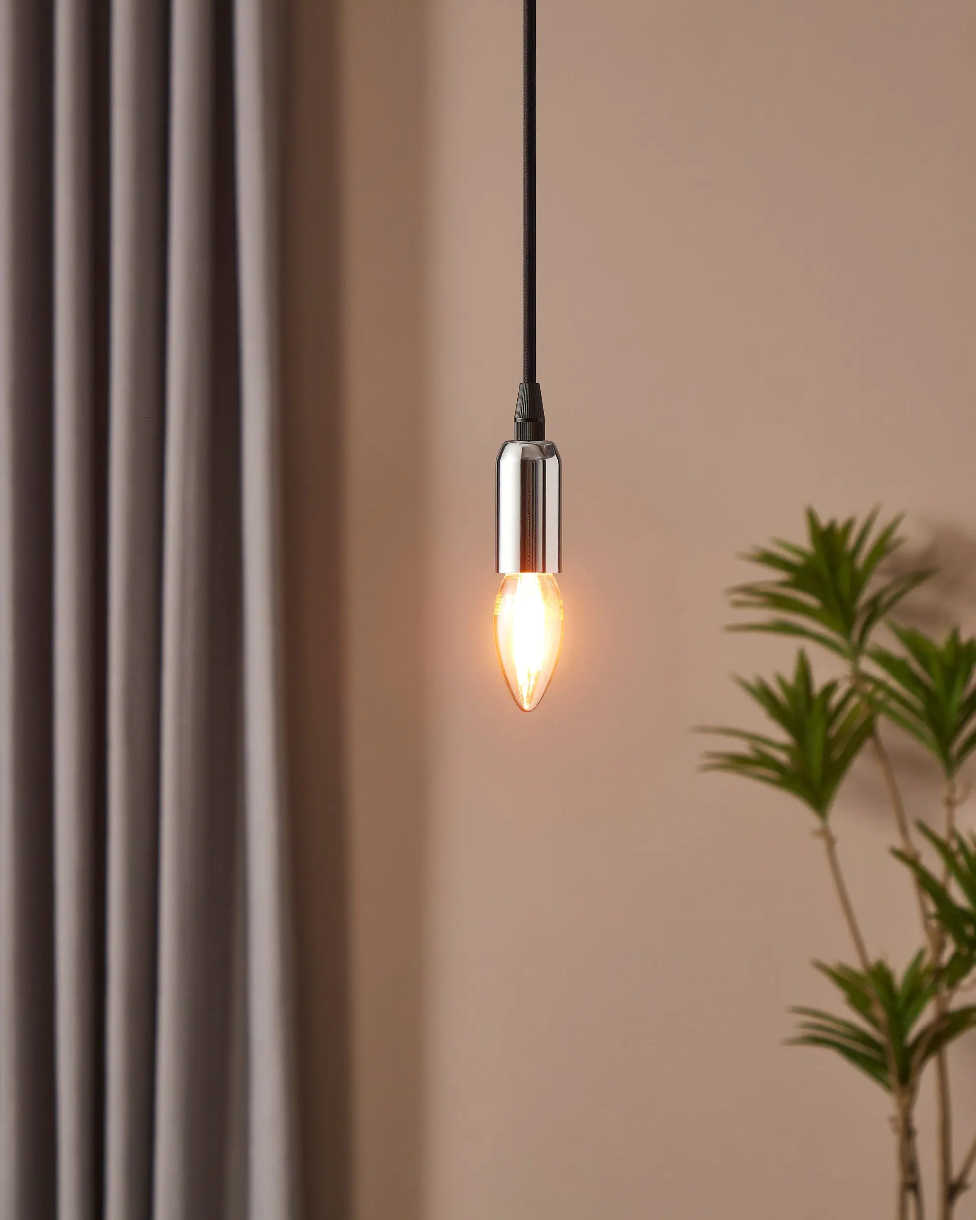 Eglo LED Kerzenlampe E14 4W amber Eglo LED Kerzenlampe E14 4W amber