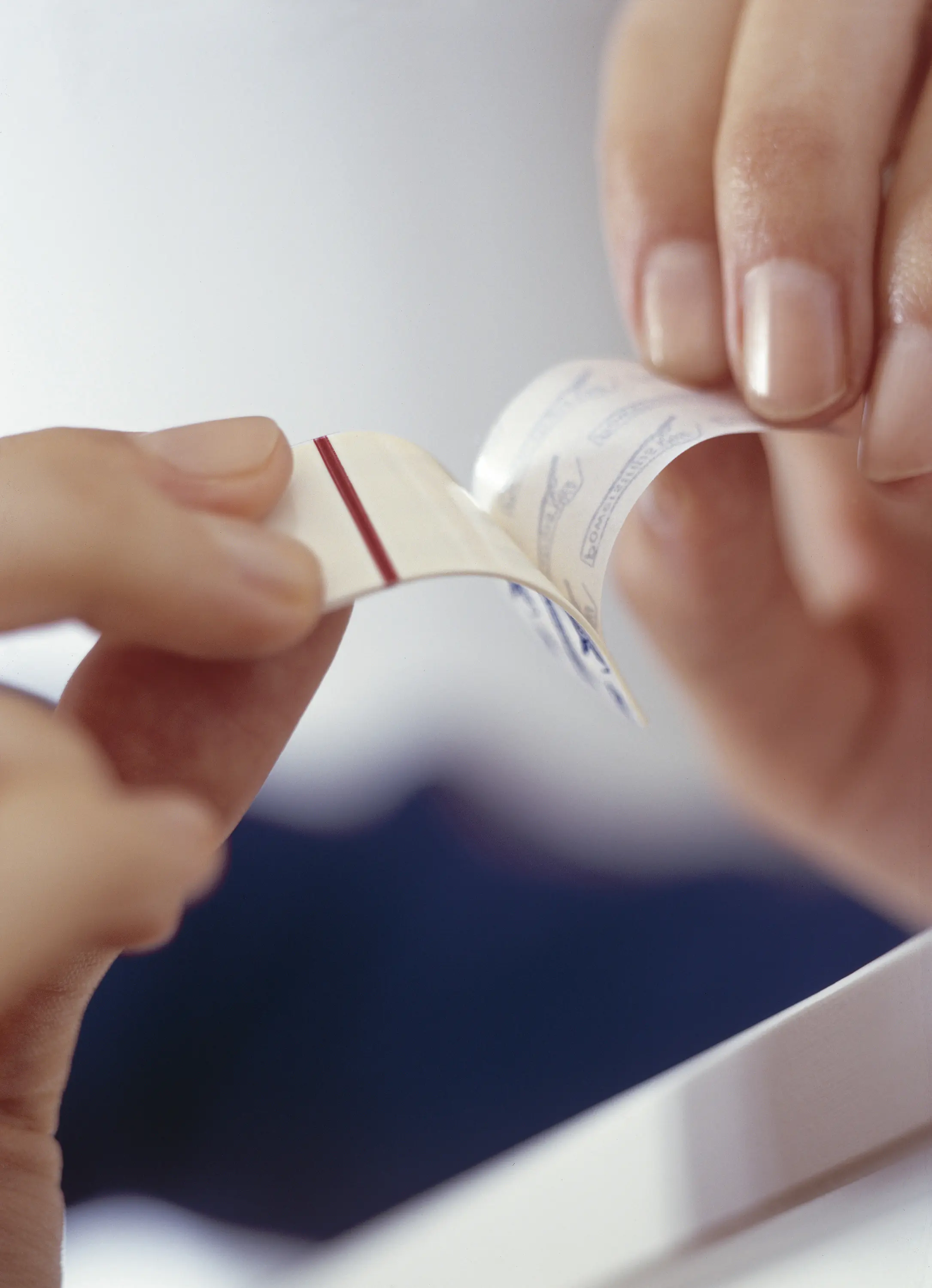 tesa Klebestrip Powerstrip large, 10 Stück tesa Klebestrip Powerstrip large, 10 Stück