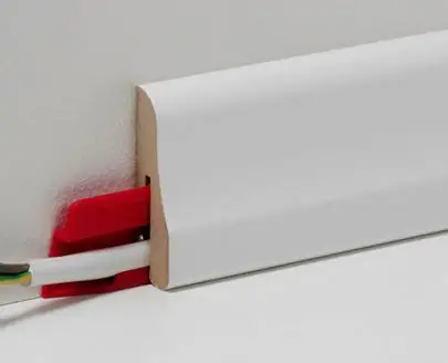 Parador Leistenclip rot für Parkettleiste SL4 SL18