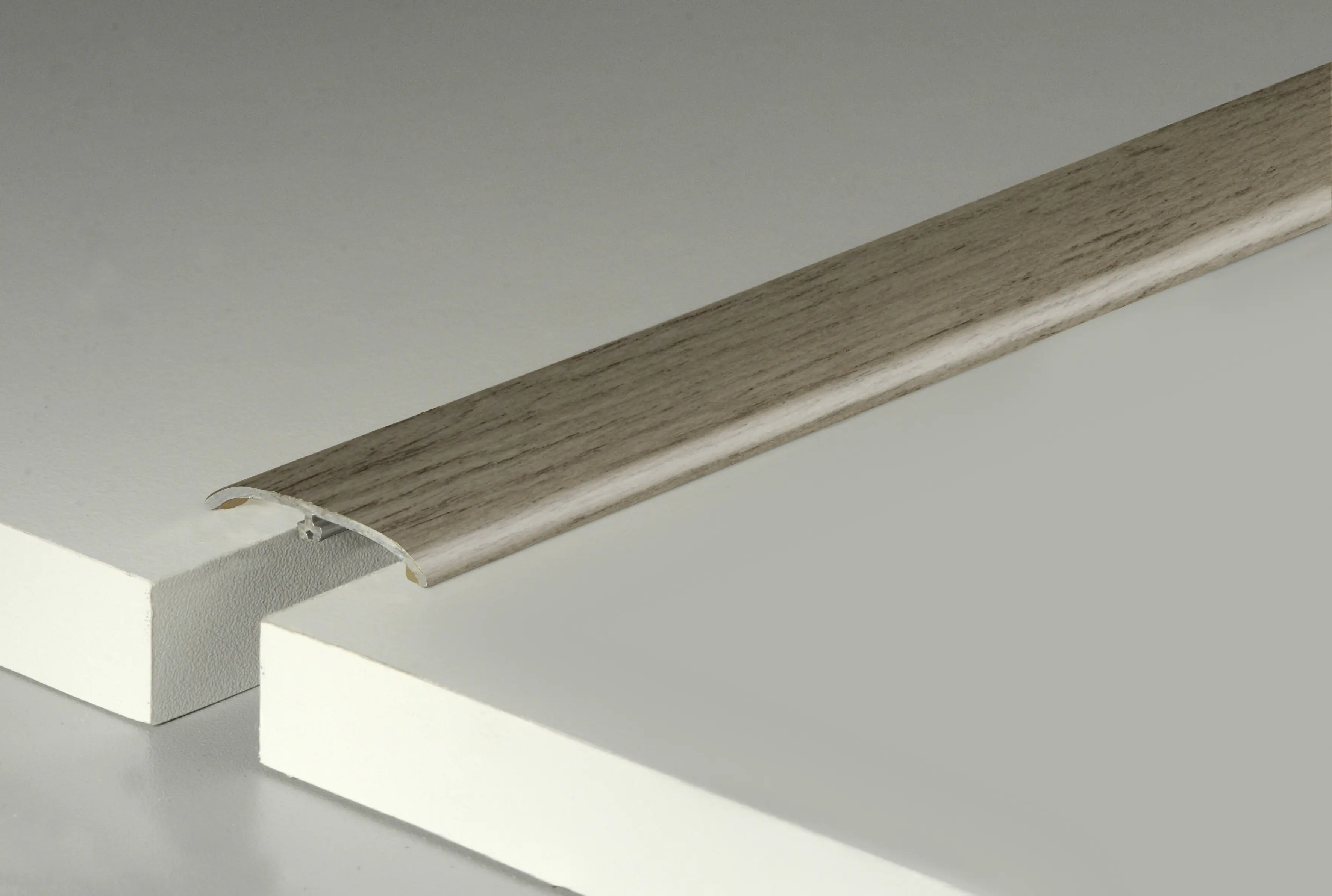 Neuhofer Übergangsprofil 90 cm, 37,5 x 5,5 mm