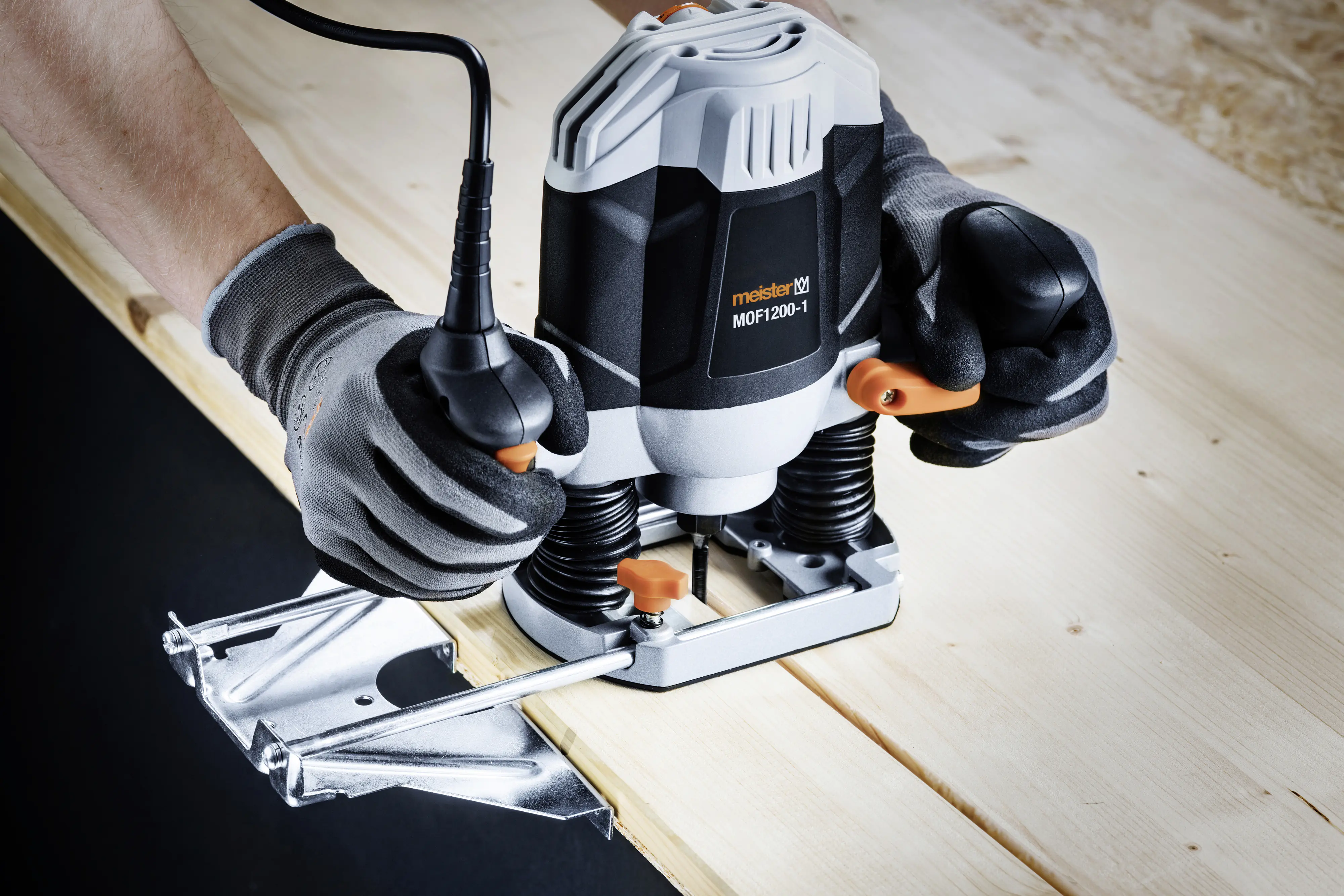 Meister Oberfräse MOF 1200-1 1200 W inkl. Zubehör Meister Oberfräse MOF 1200-1 1200 W inkl. Zubehör