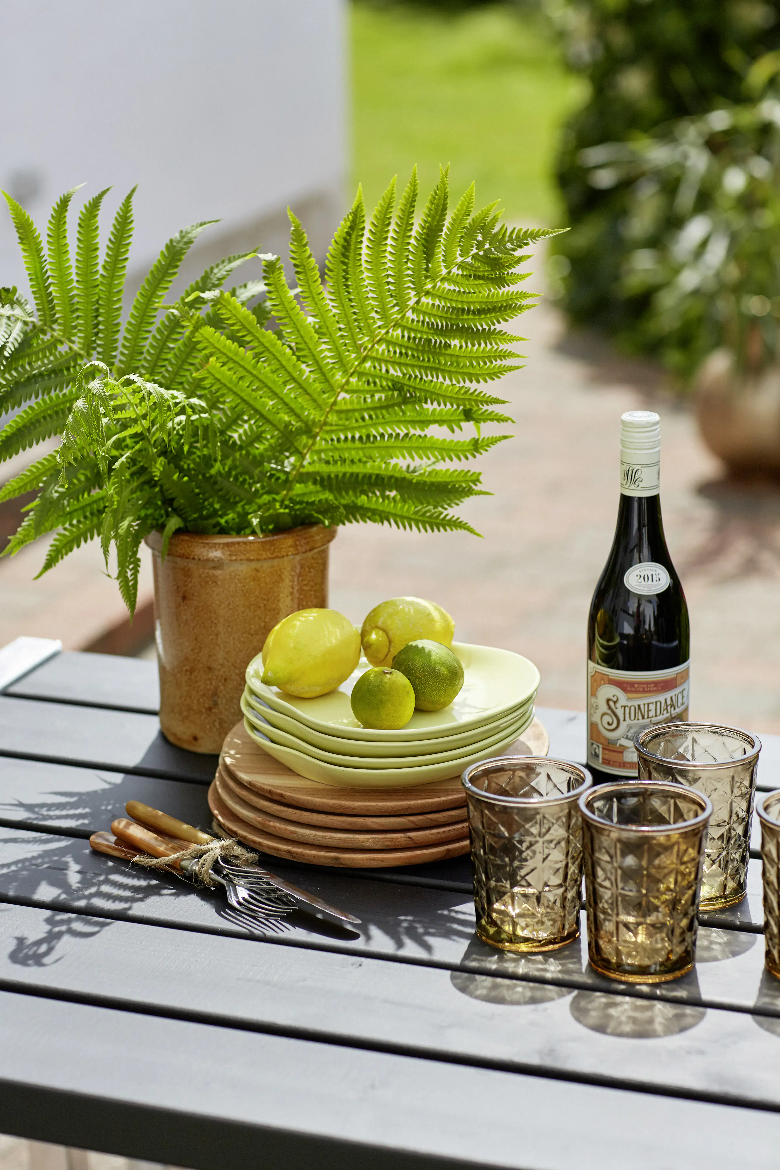 Plus Cafetisch RAL 9005 Schwarz