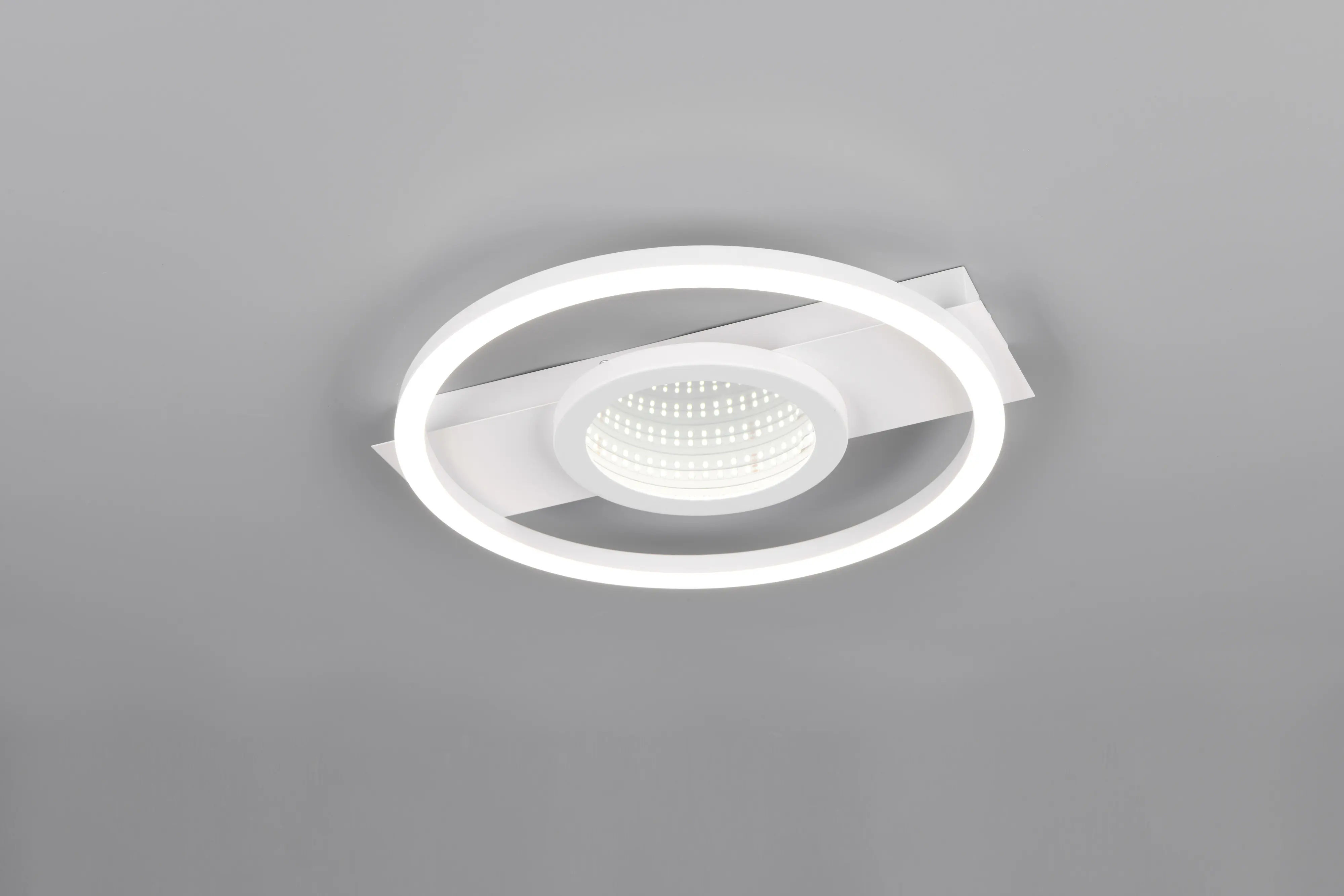 Trio LED-Deckenleuchte Wheeler Ø 35 cm neutralweiß weiß matt