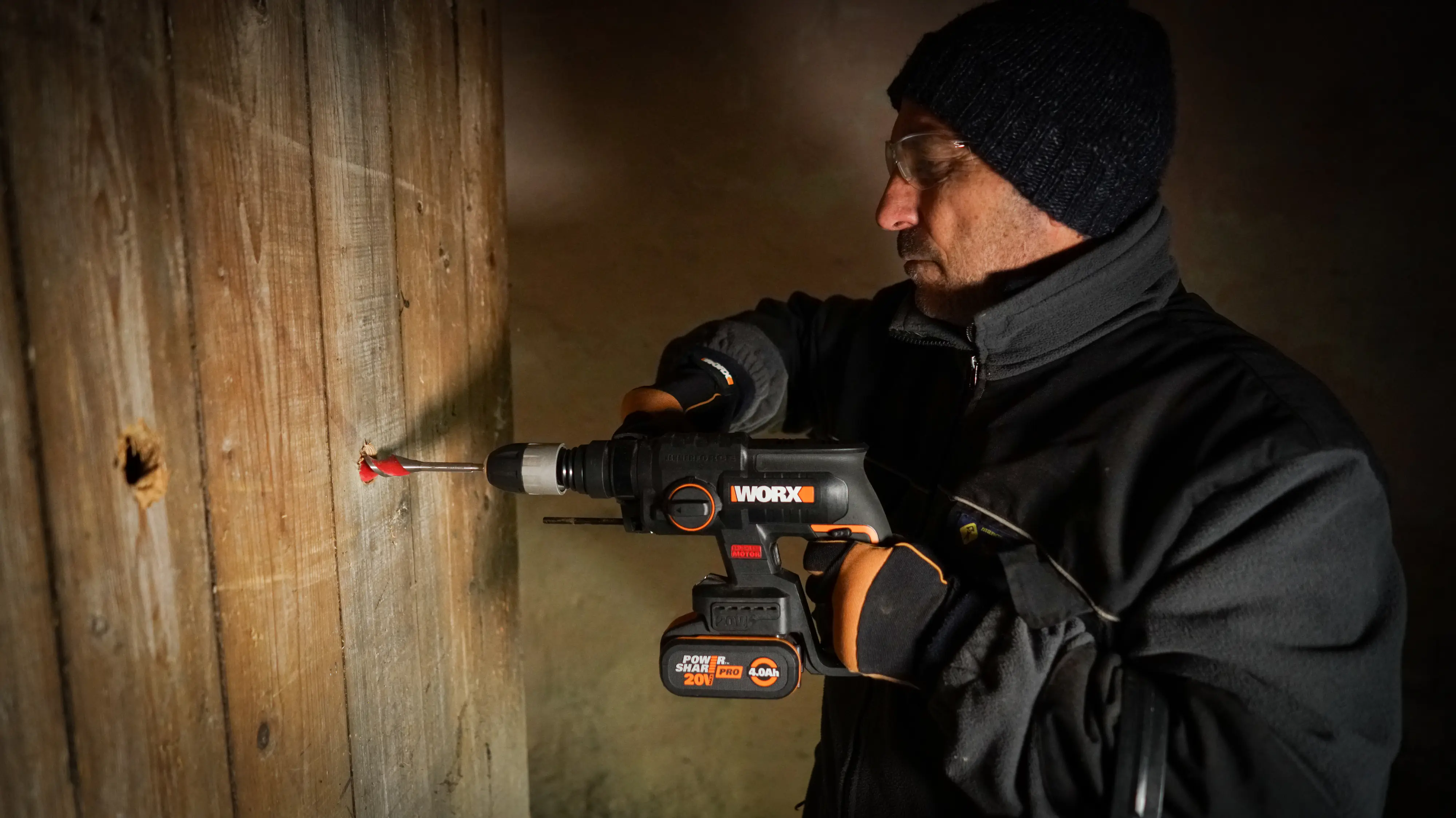 Worx NITRO Akku-Bohrhammer WX381 20 V inkl. 4 Ah Akku & Ladegerät