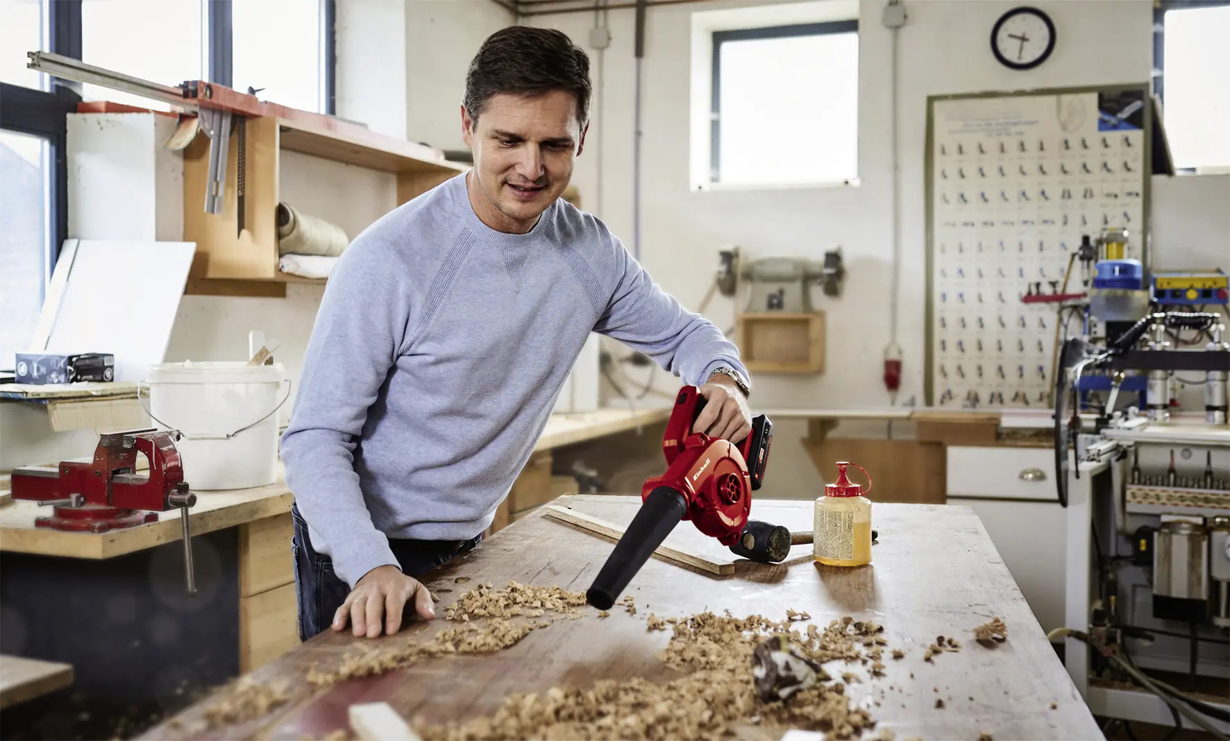 Einhell Expert Akku-Bläser TE-CB 18/180 Li Solo 18 V Einhell Expert Akku-Bläser TE-CB 18/180 Li Solo 18 V