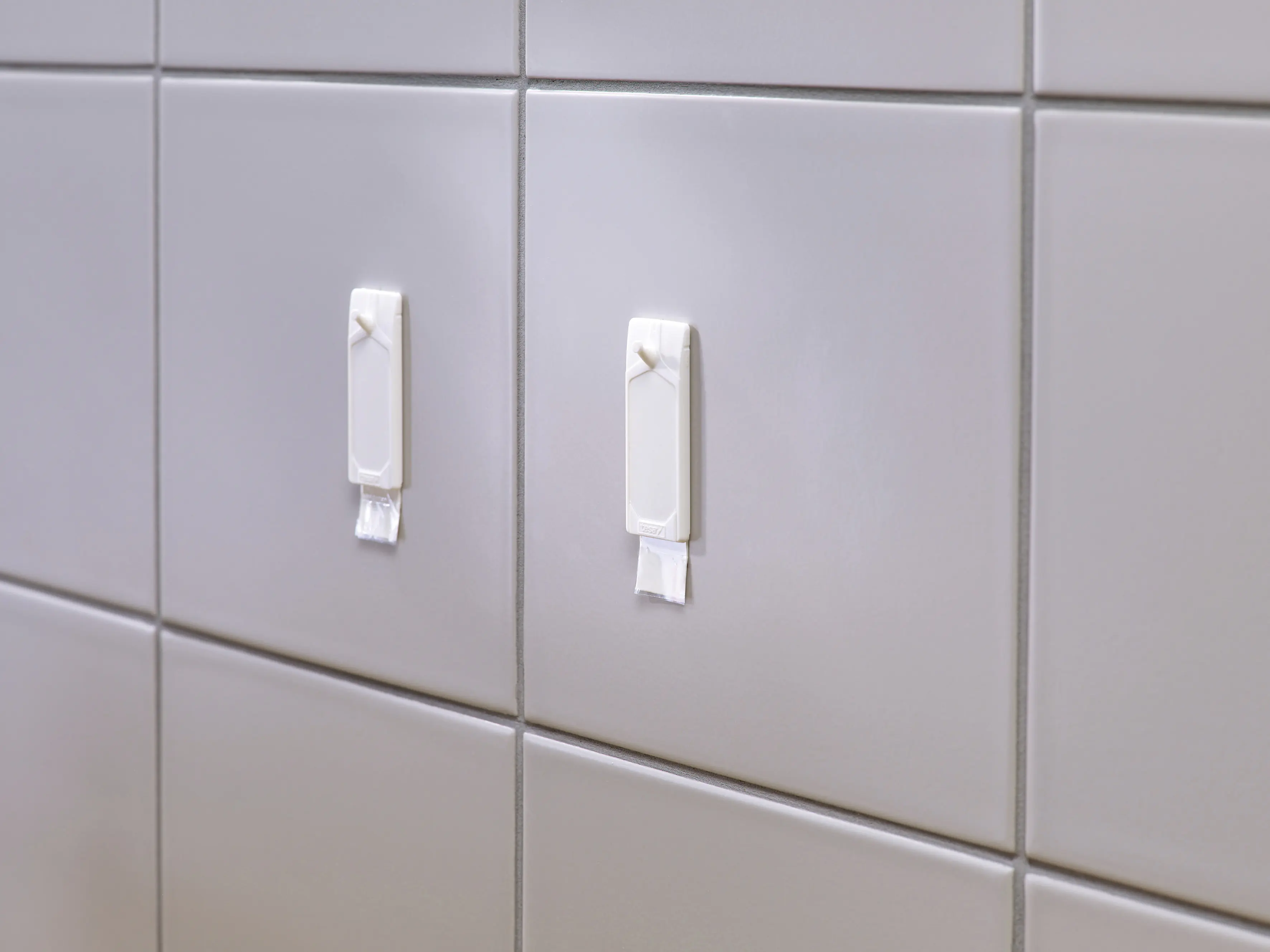 tesa Klebenagel Traglast 3 kg, 2 Stück