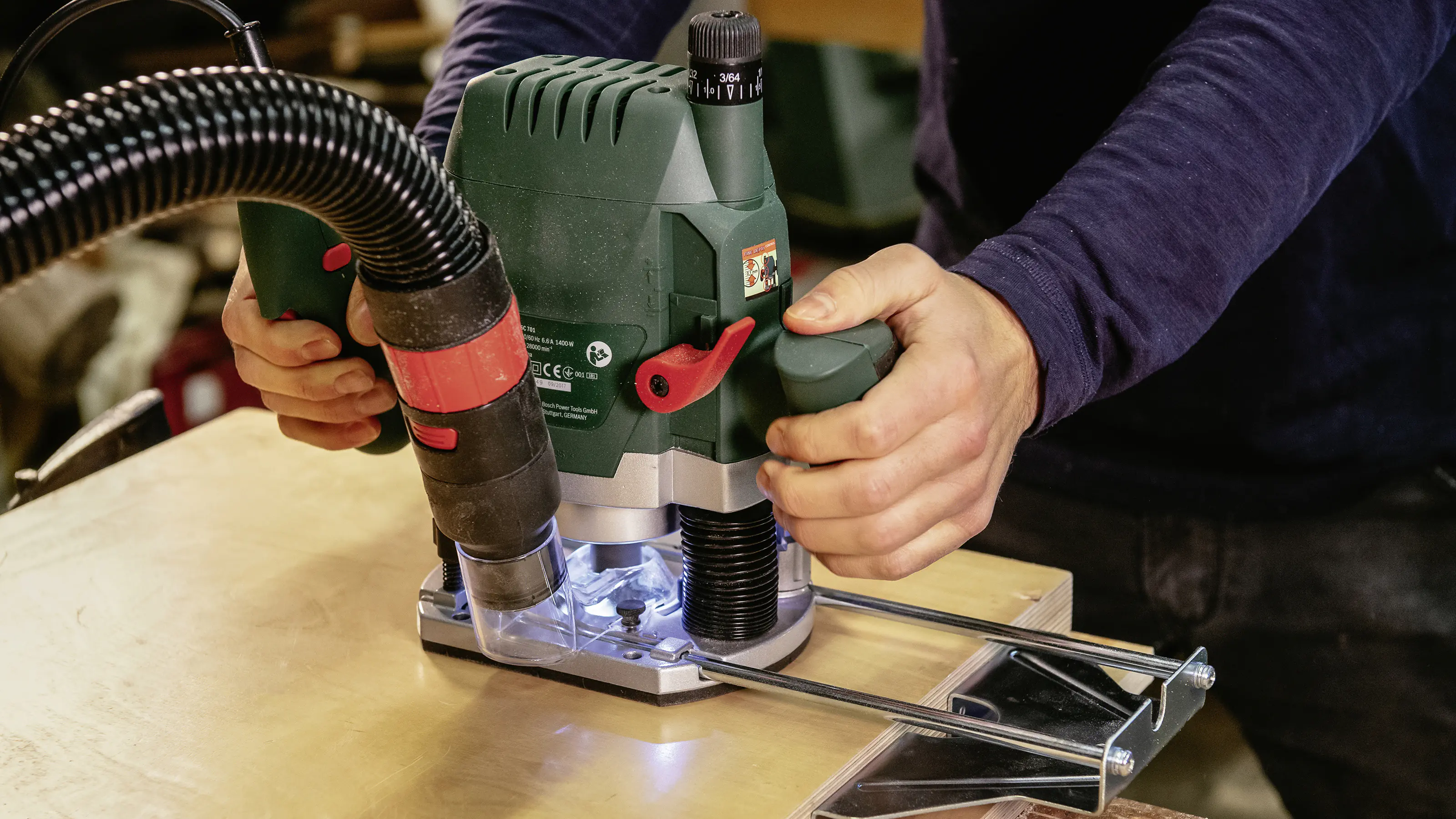 Bosch Oberfräse POF 1400 ACE 1400 Watt Bosch Oberfräse POF 1400 ACE 1400 Watt