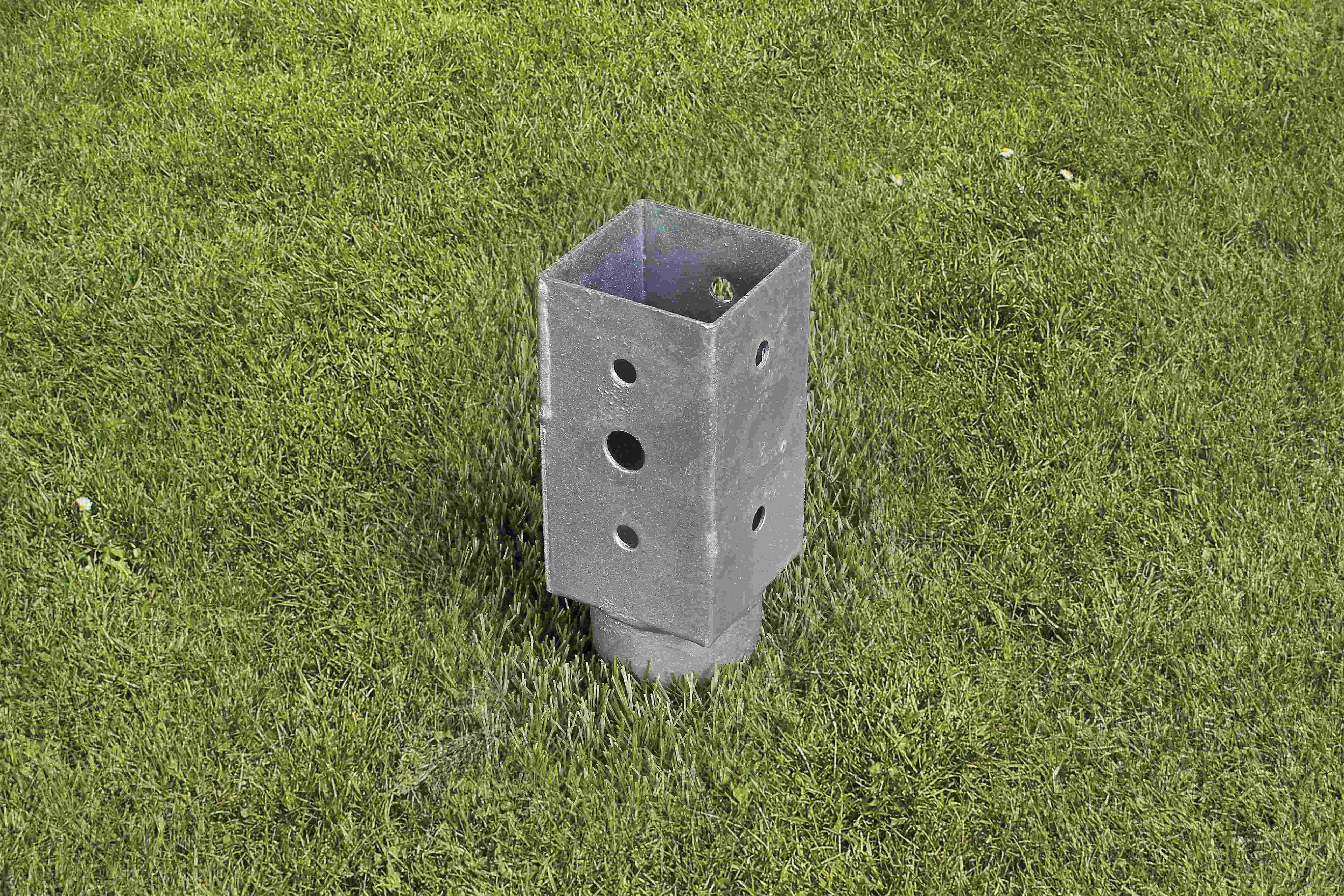 Alberts Einschraub-Bodenhülse 71 x 71 x 595 mm Stahl, feuerverzinkt