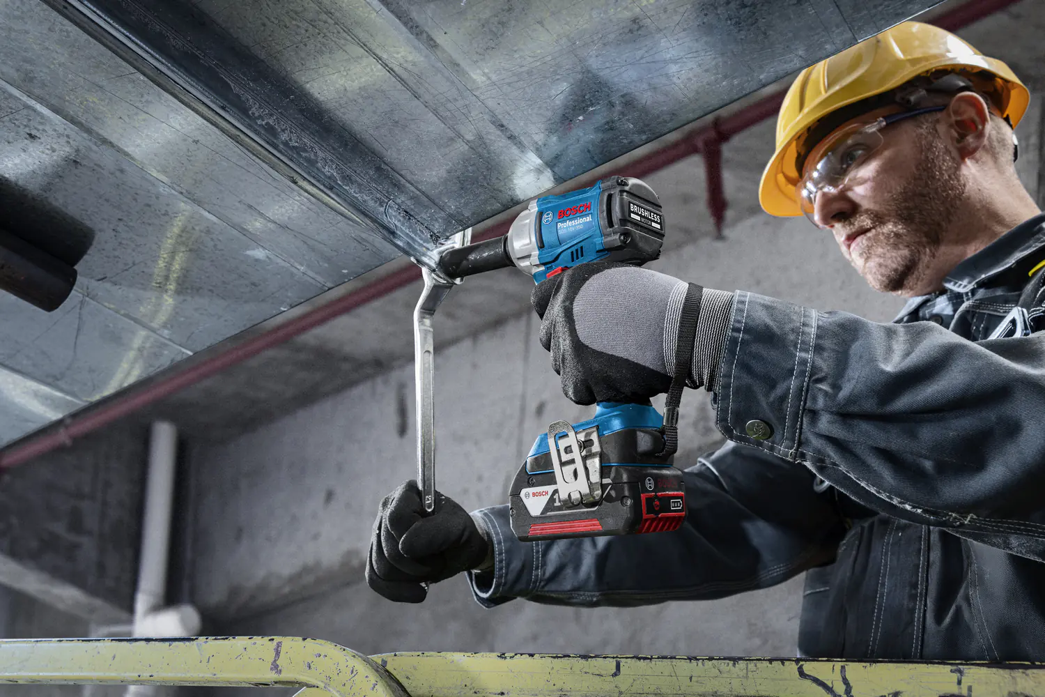 Bosch Professional Akku-Drehschlagschrauber GDR 18V-215 Solo Bosch Professional Akku-Drehschlagschrauber GDR 18V-215 Solo