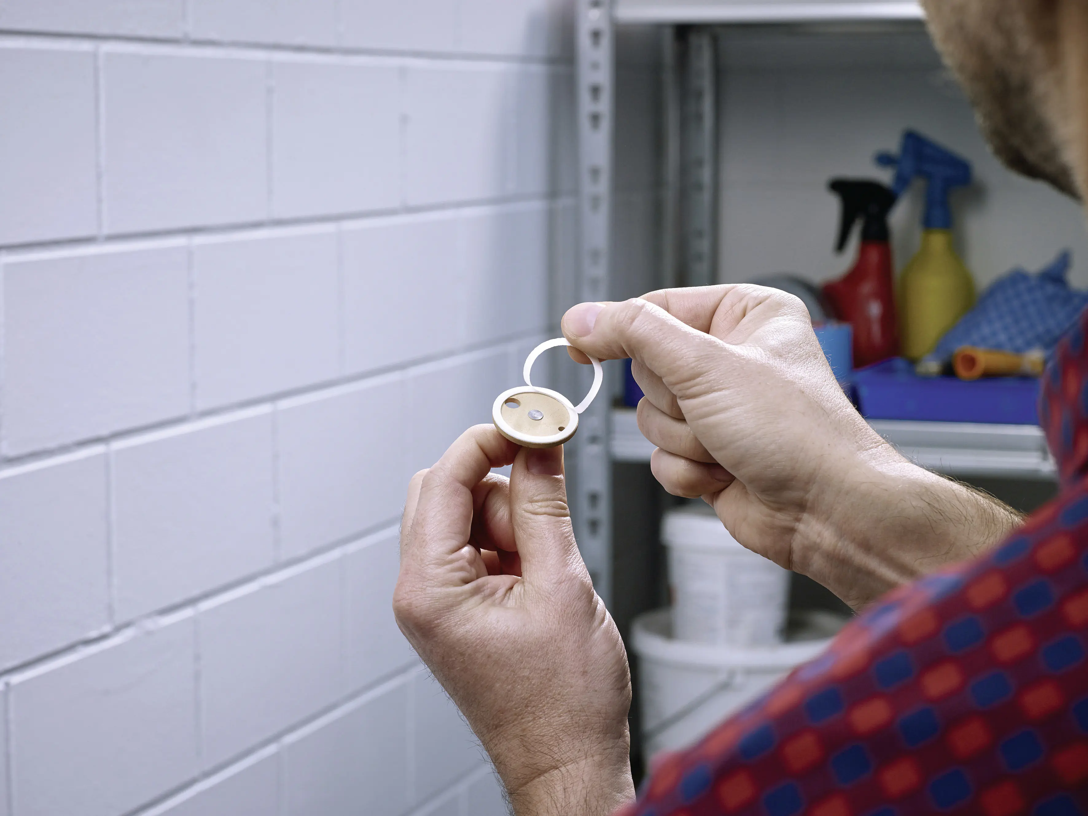 tesa Klebeschraube Traglast 5 kg, 2 Stück