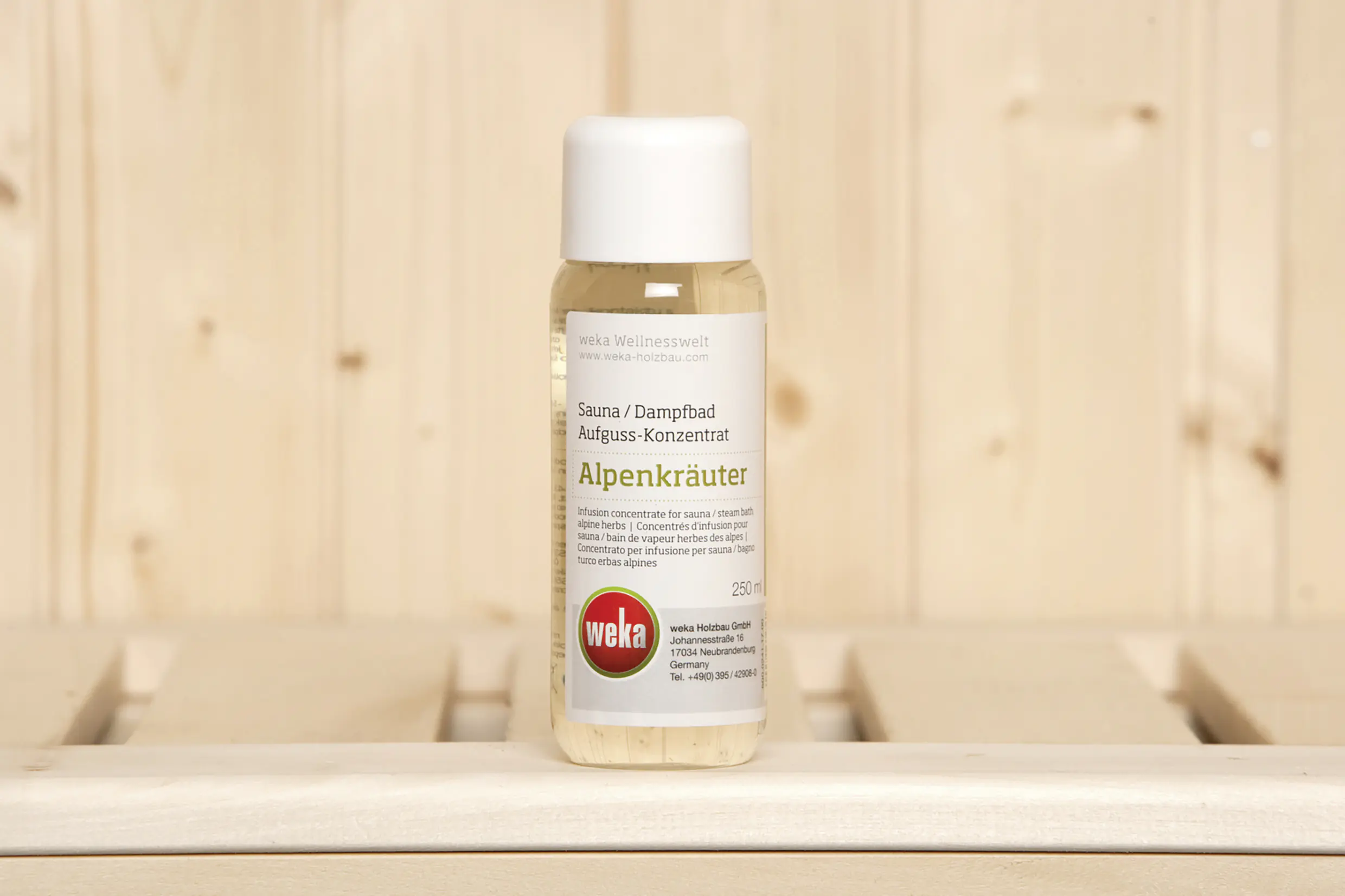 Weka Massivholz-Eck-Sauna Kemi Eck 3 mit Glastür 2 Fenster und Wohlfühl-Paket