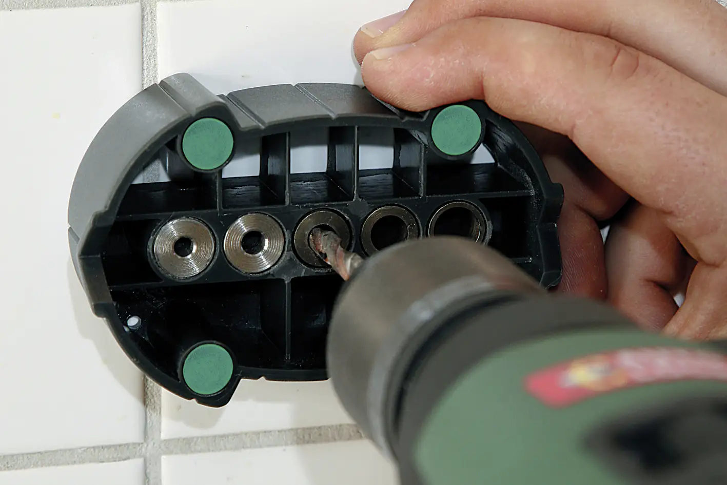 Wolfcraft Bohrhilfe Basic für rechtwinklige Löcher Ø 4, 5, 6, 8, 10 mm