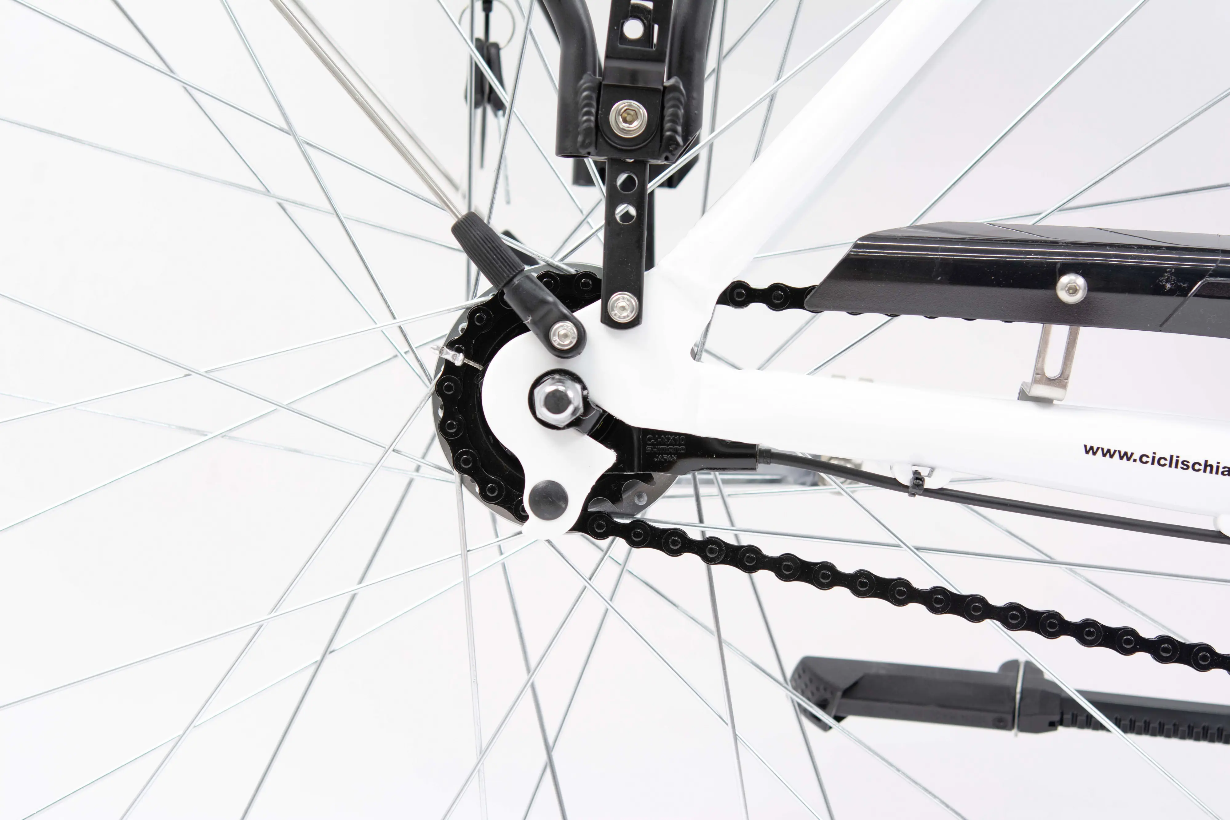 Schiano E-Bike City MOON 28 Zoll 7-Gang 468 Wh weiß