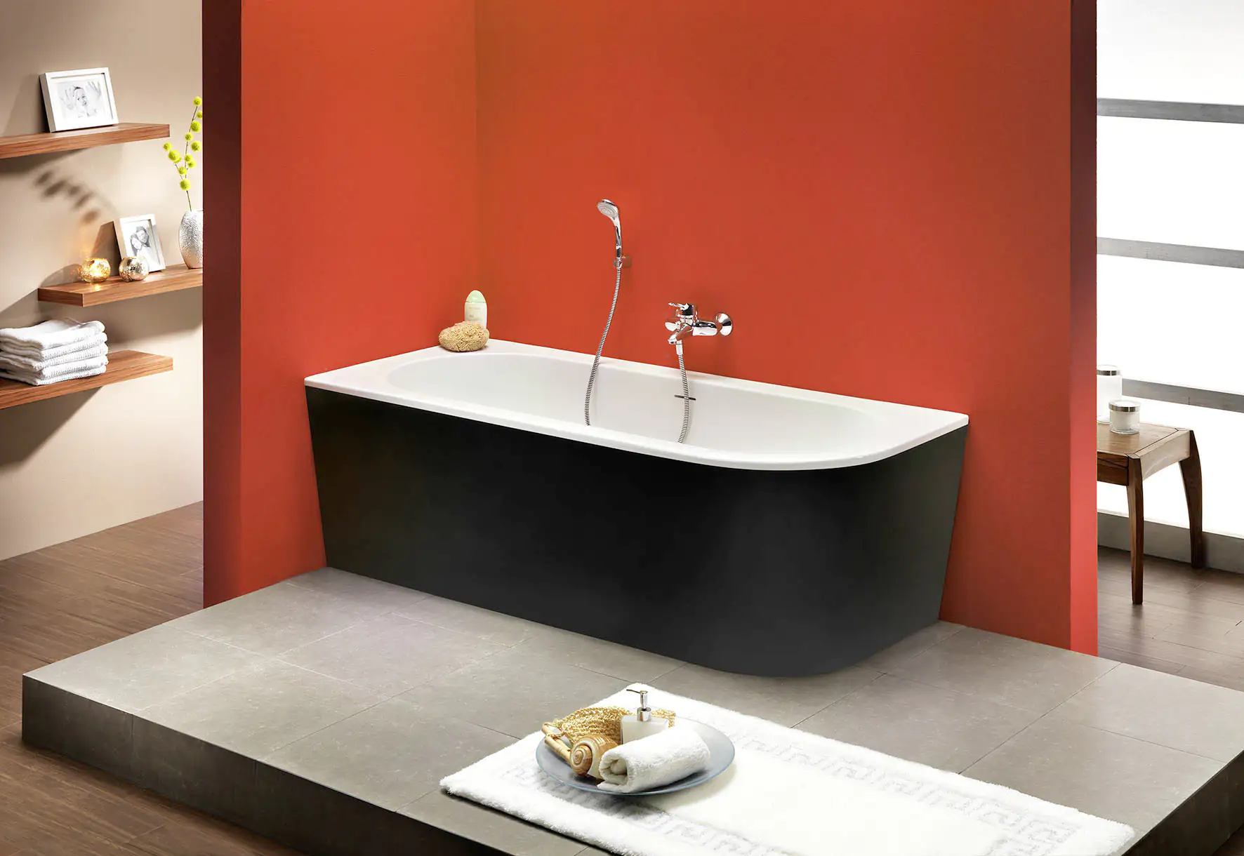Ottofond Badewanne Modena Corner Schwarz-Weiß rechts 178 x 78 x 44 cm