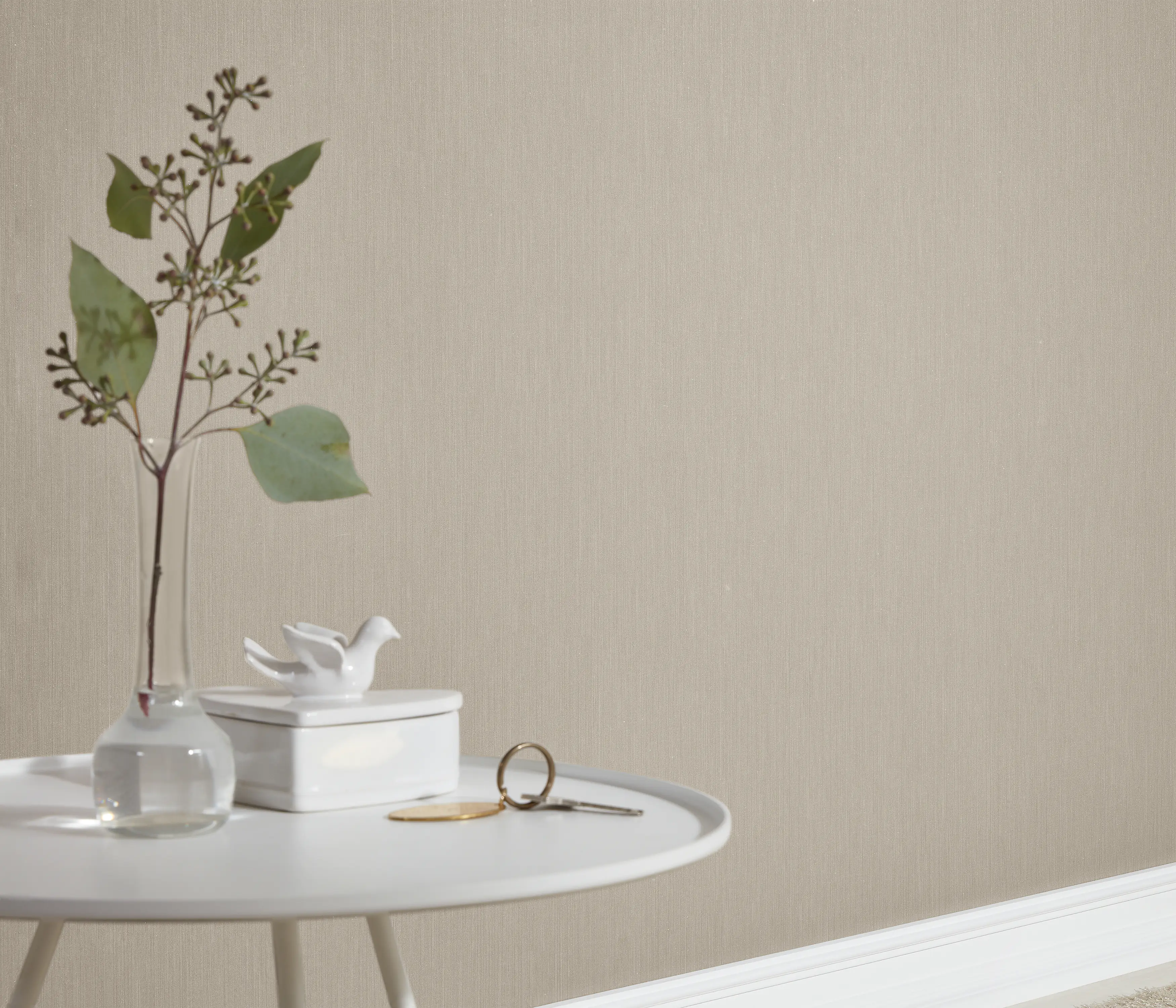 4002790201137_2 Guido Maria Kretschmer Vliestapete 10004-37 Fashion For Walls uni taupe 10,05 x 0,53 m