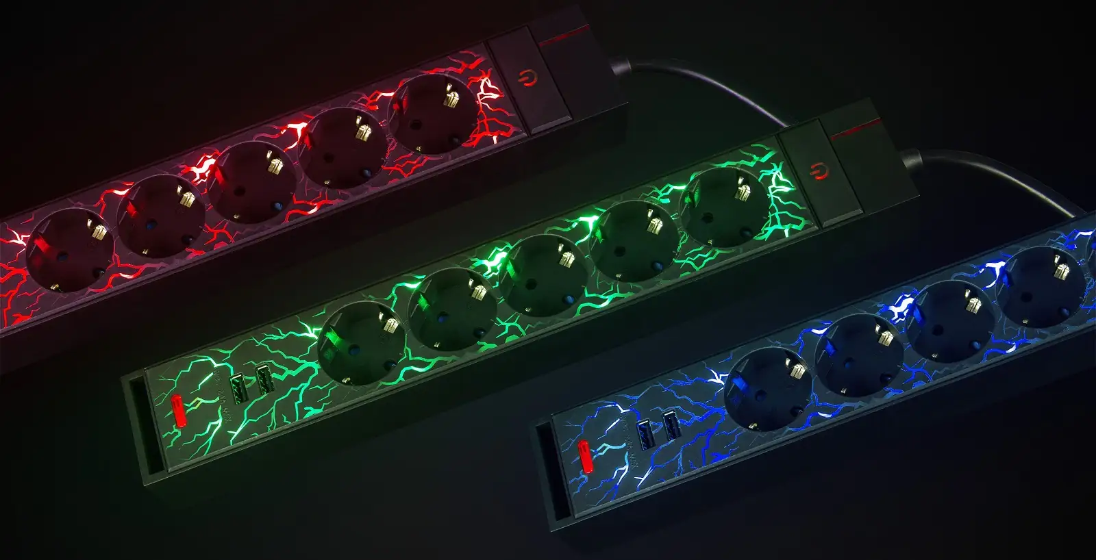 REV Gaming LED Steckdosenleiste 5fach 1,4 m mit 2 USB-Ports, Farbwechsel