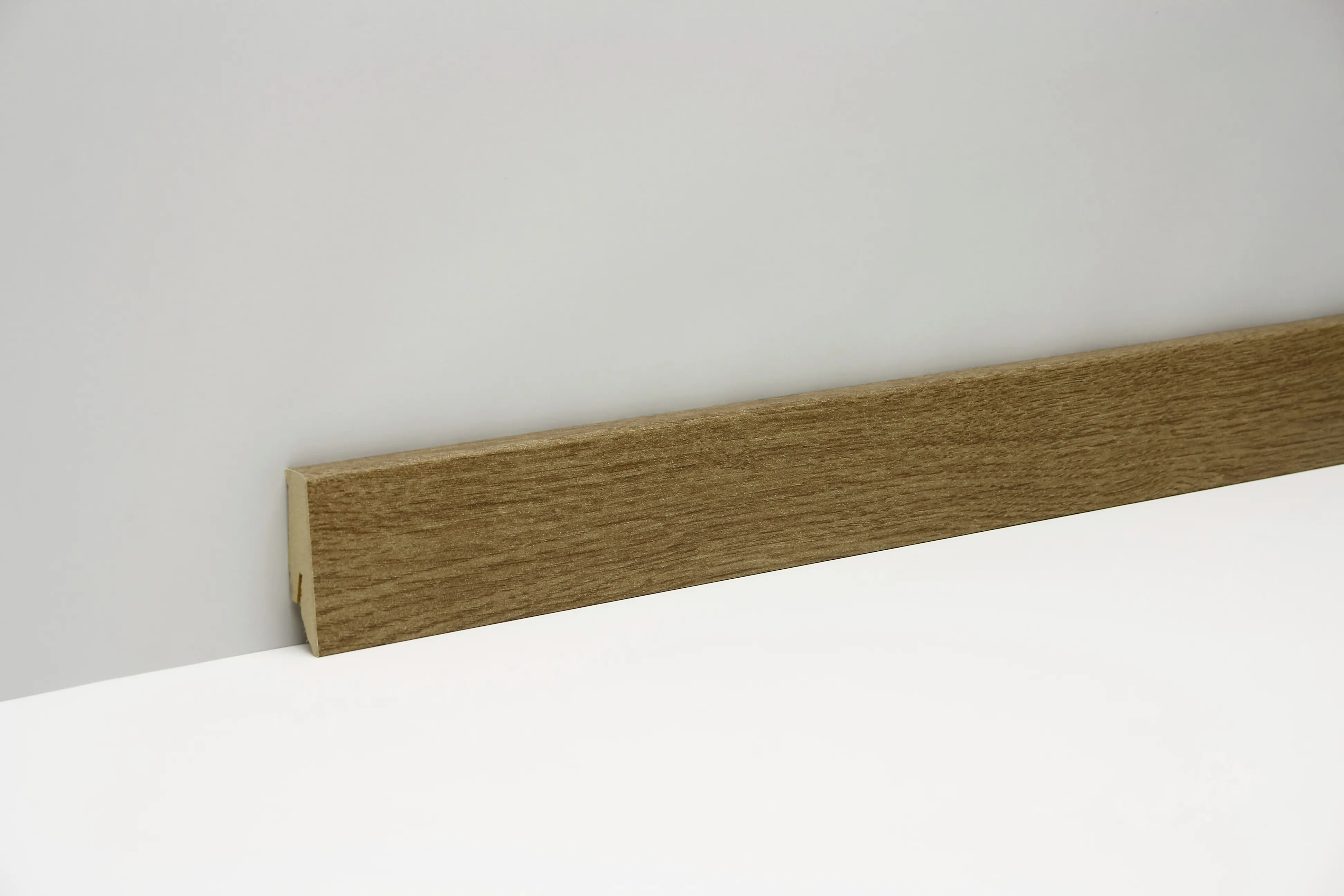 Classen Clip-Fußleiste 240 cm 58 x 19 mm Eiche natur