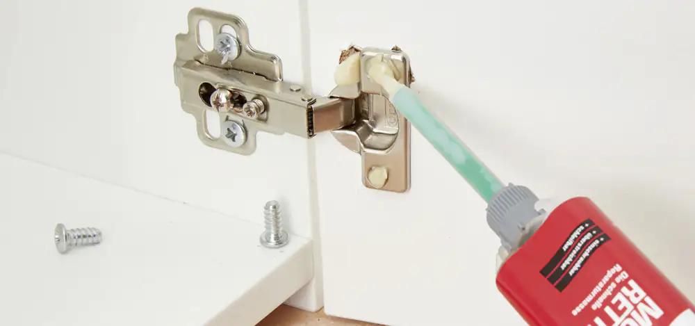 4048962325355_2057566 Fischer Möbelretter Die schnelle Reparaturmasse.