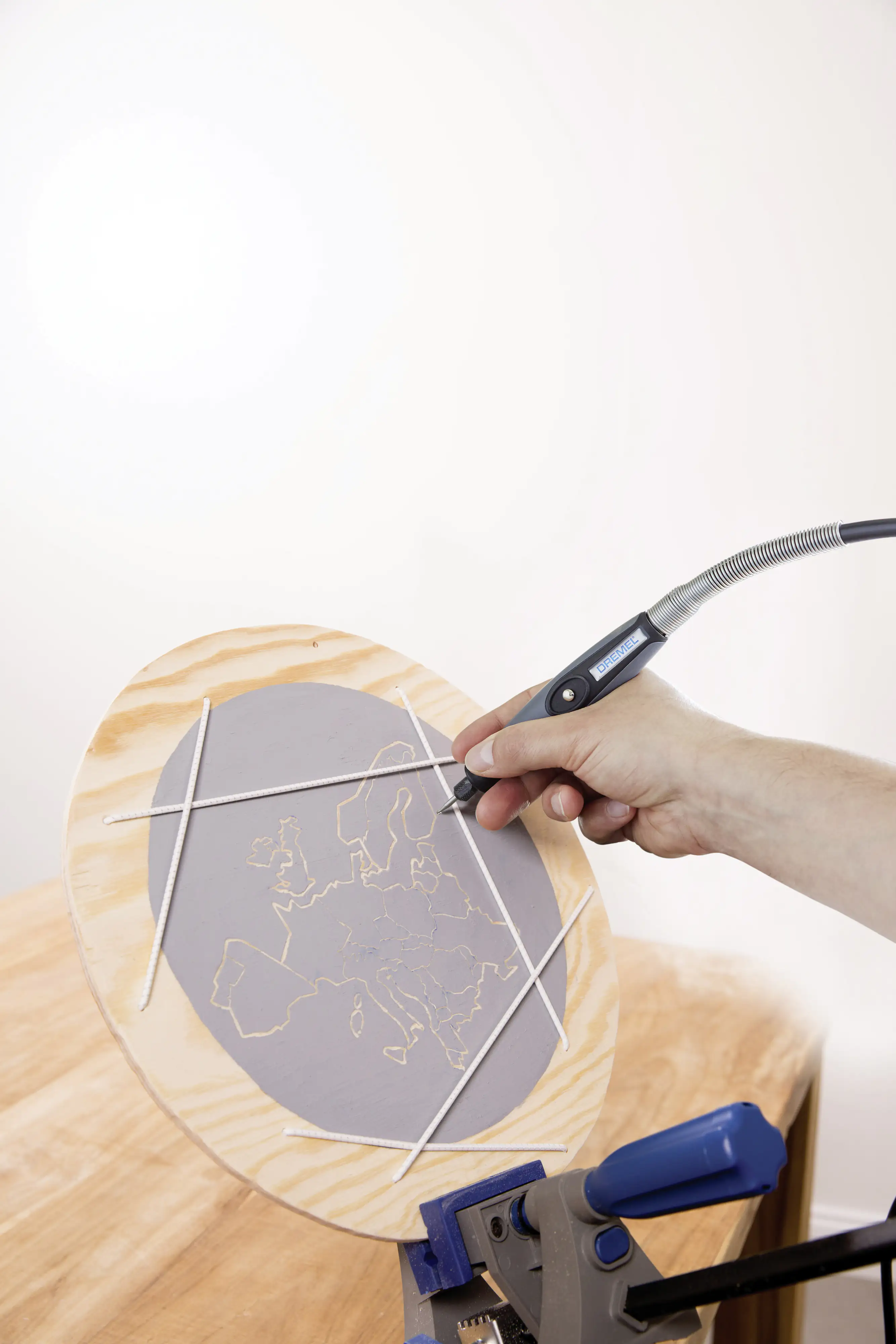 Dremel Holzbearbeitungsset 681 20-teilig mit Aufbewahrungsbox