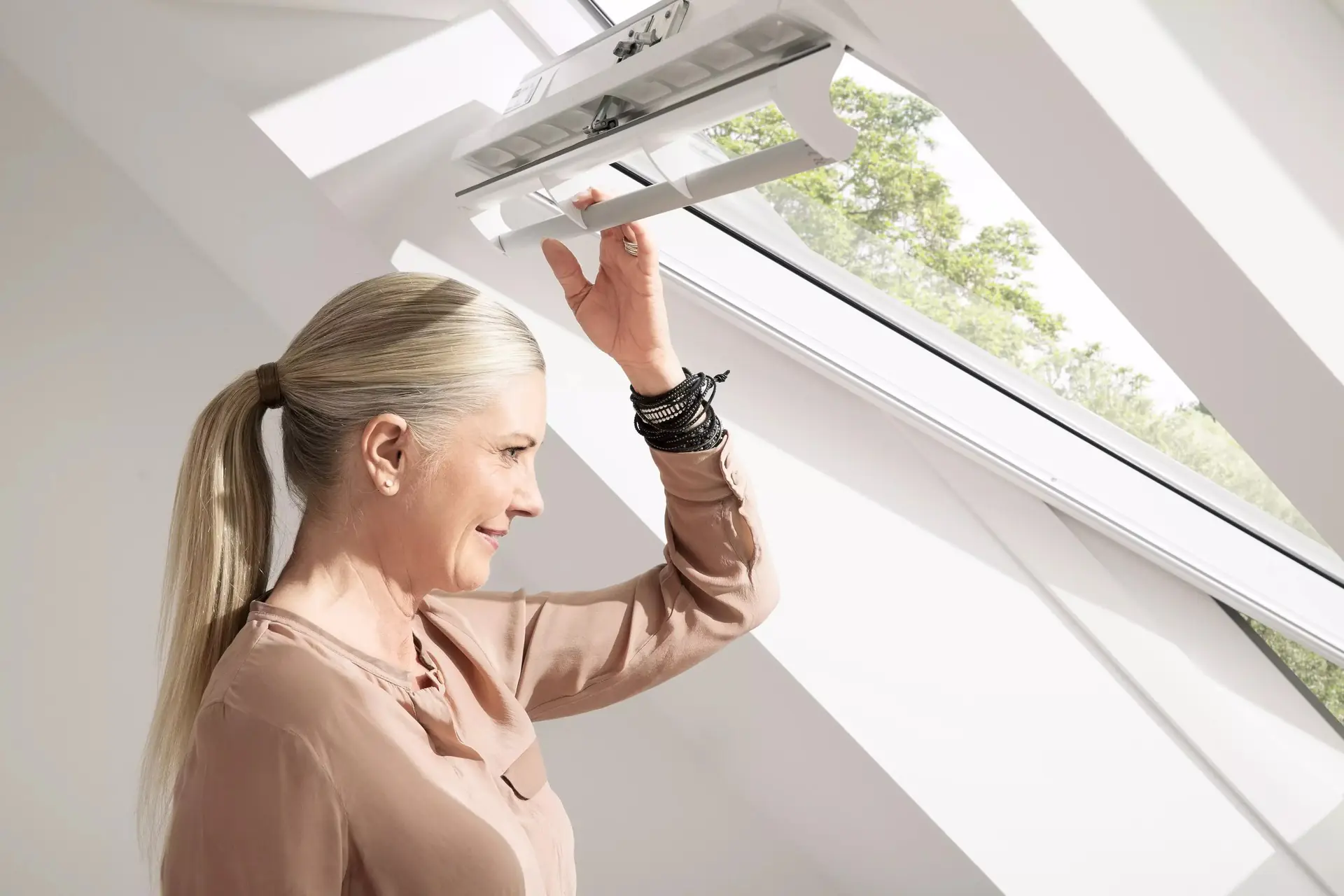 Velux Dachfenster GGU CK02 55 x 78 cm Thermo-Alu Velux Dachfenster GGU CK02 55 x 78 cm Thermo-Alu
