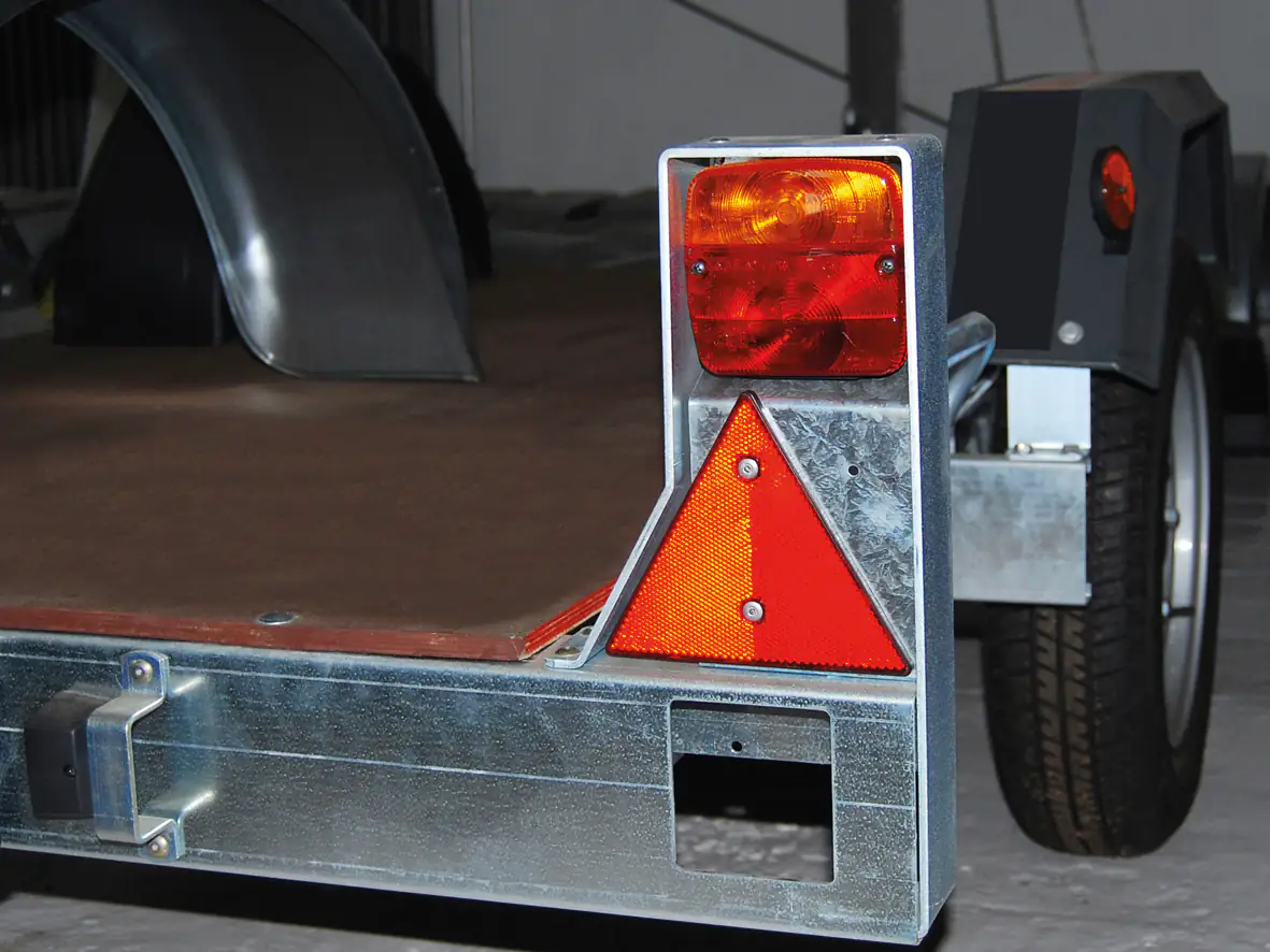 LAS Reflektor dreieckig rot 2 Stück