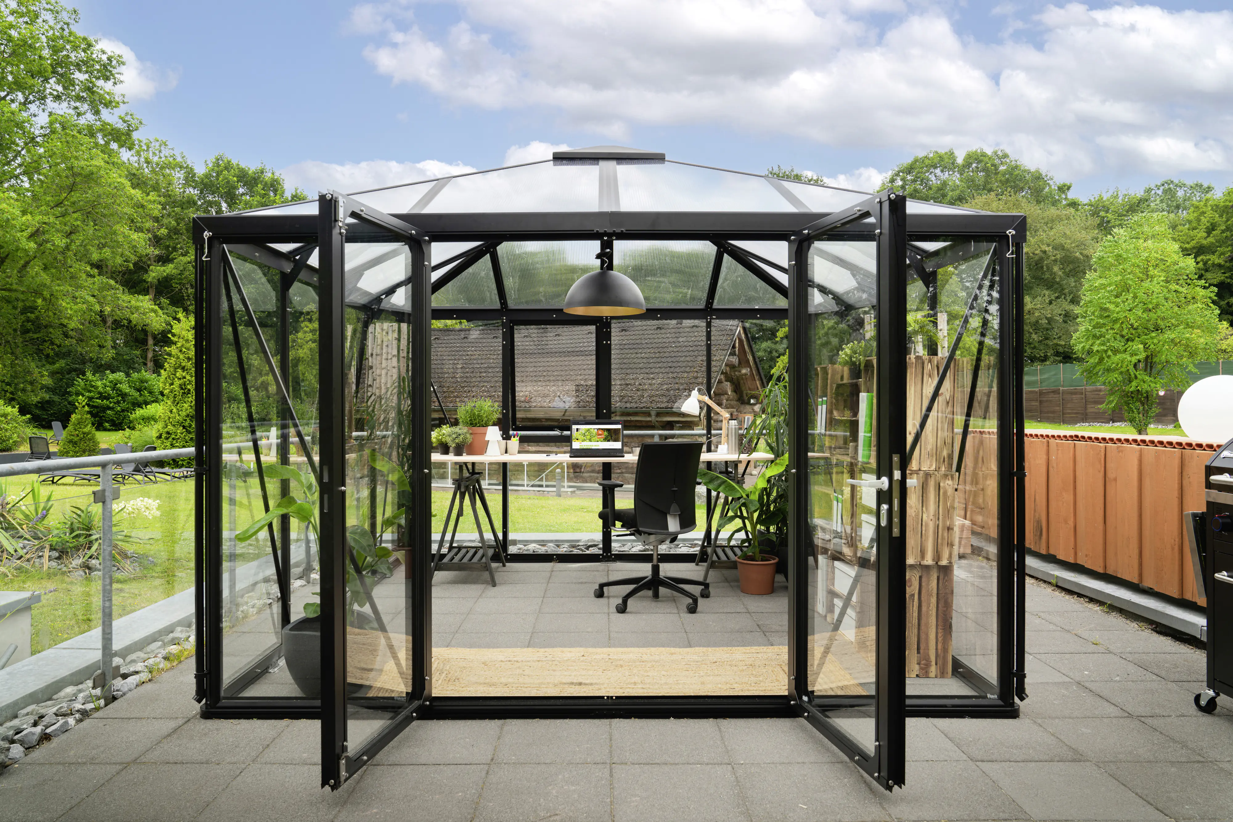 Vitavia Premium-Gewächshaus Minos 10200 317 x 322 cm 3 mm Sicherheitsglas Vitavia Premium-Gewächshaus Minos 10200 317 x 322 cm 3 mm Sicherheitsglas