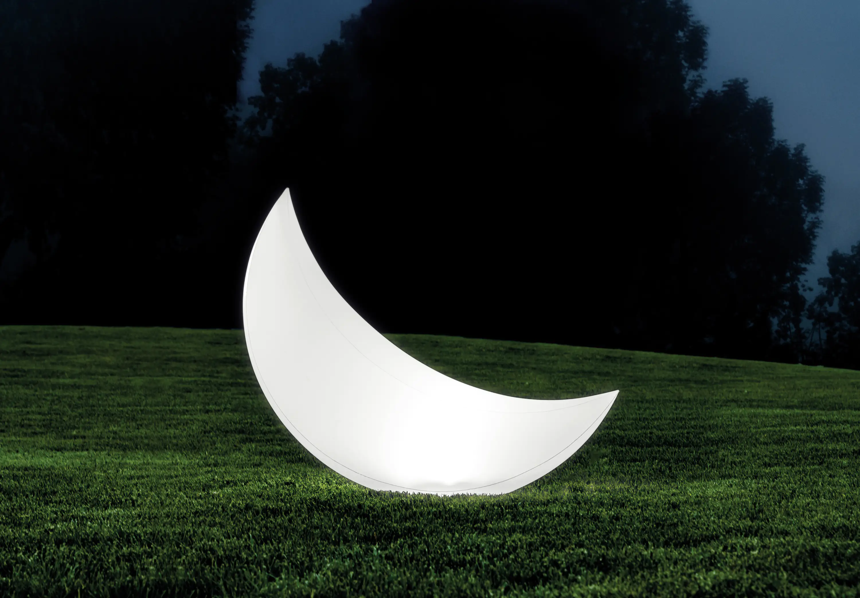 Intex LED Schwimmleuchte Halbmond 135 x 43 x 89 cm (L x B x H) Intex LED Schwimmleuchte Halbmond 135 x 43 x 89 cm (L x B x H)