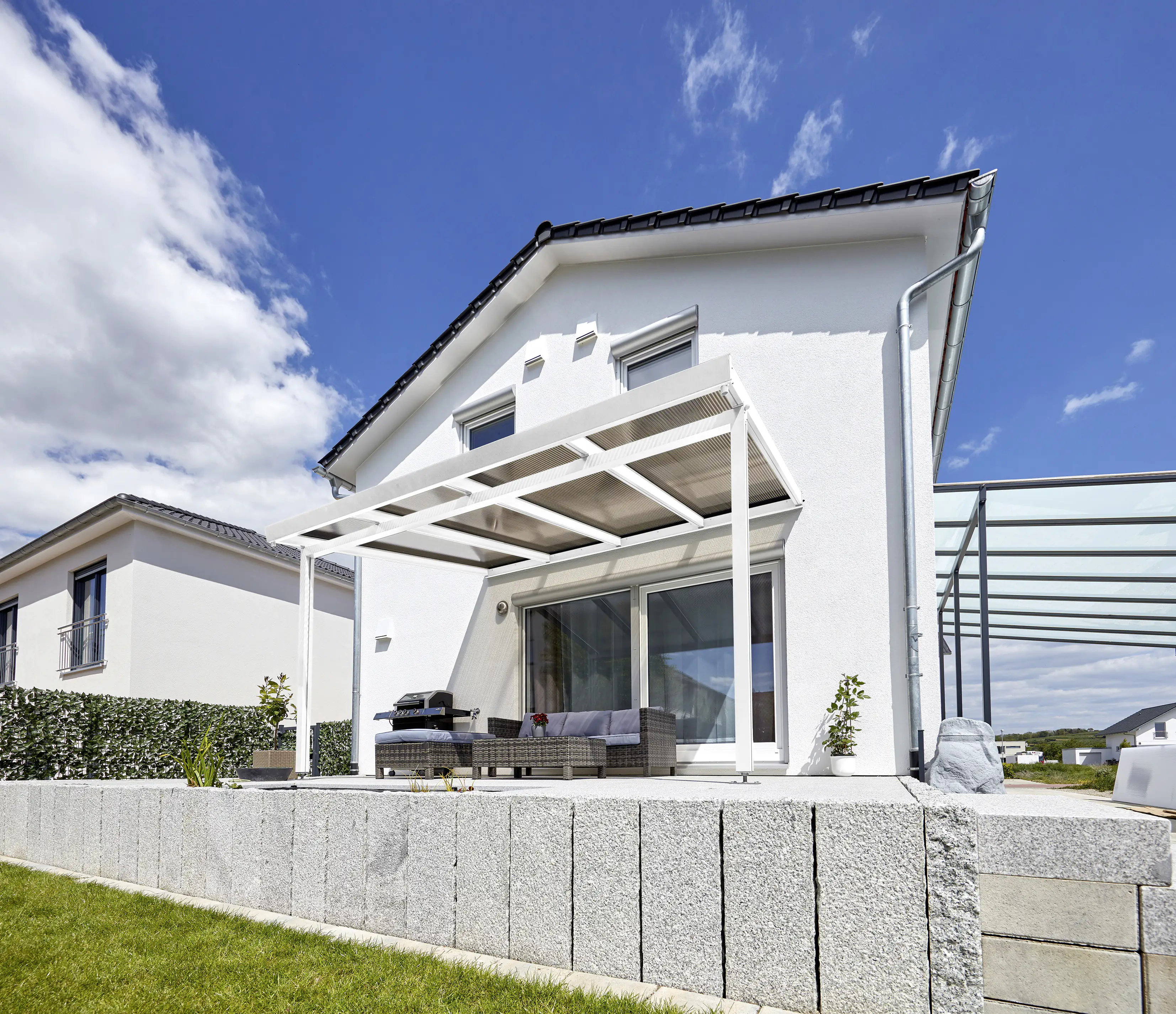 Gutta Premium Terrassendach 410,2 x 306 cm weiß PC bronce 16 mm