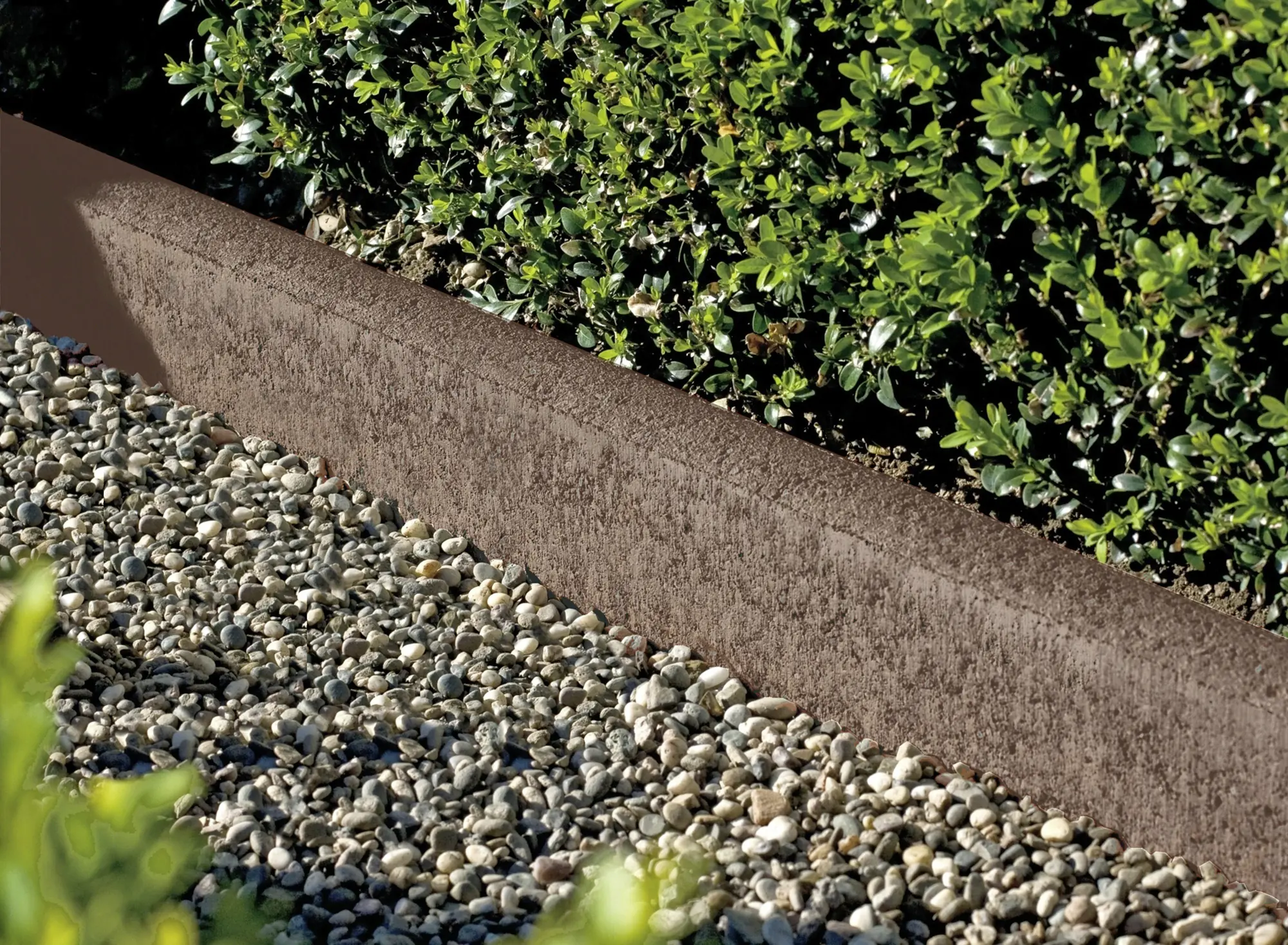 Kann Randstein mit Nut- und Feder 100 x 30 x 5 cm braun Kann Randstein mit Nut- und Feder 100 x 30 x 5 cm braun