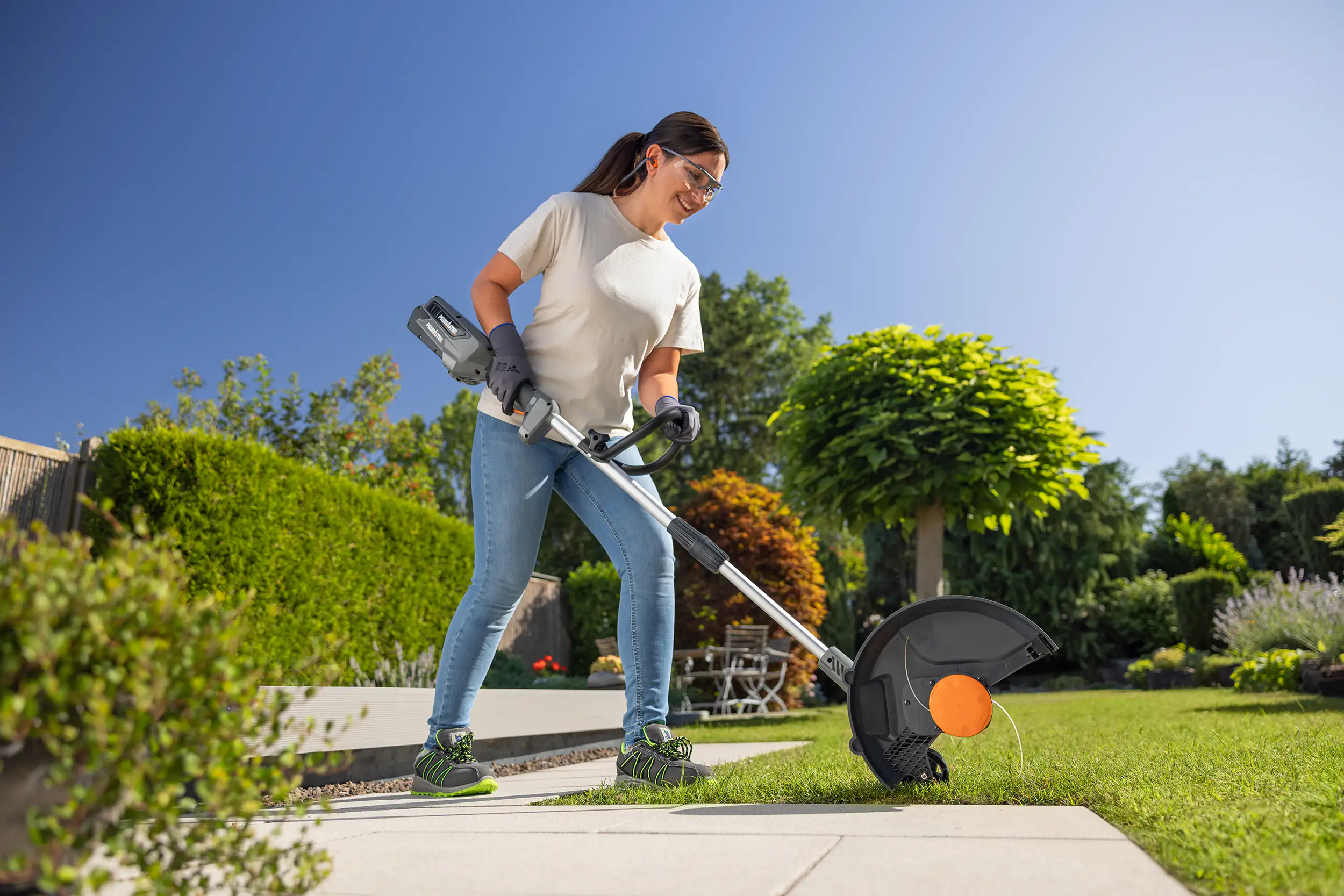 Primaster Akku-Trimmer PMAT 40 V ohne Akku und Ladegerät Primaster Akku-Trimmer PMAT 40 V ohne Akku und Ladegerät